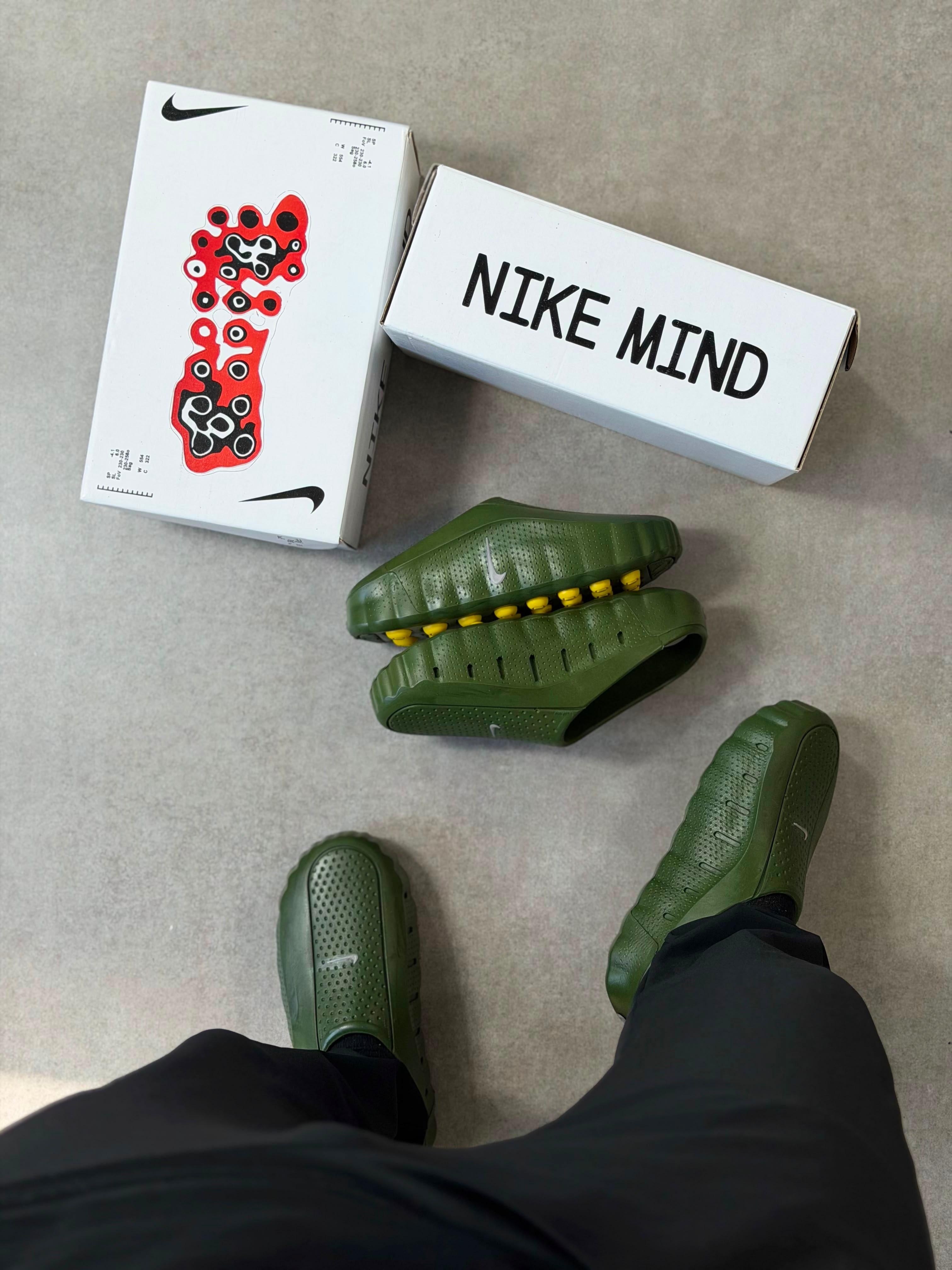 Nike Mind - Olive Green