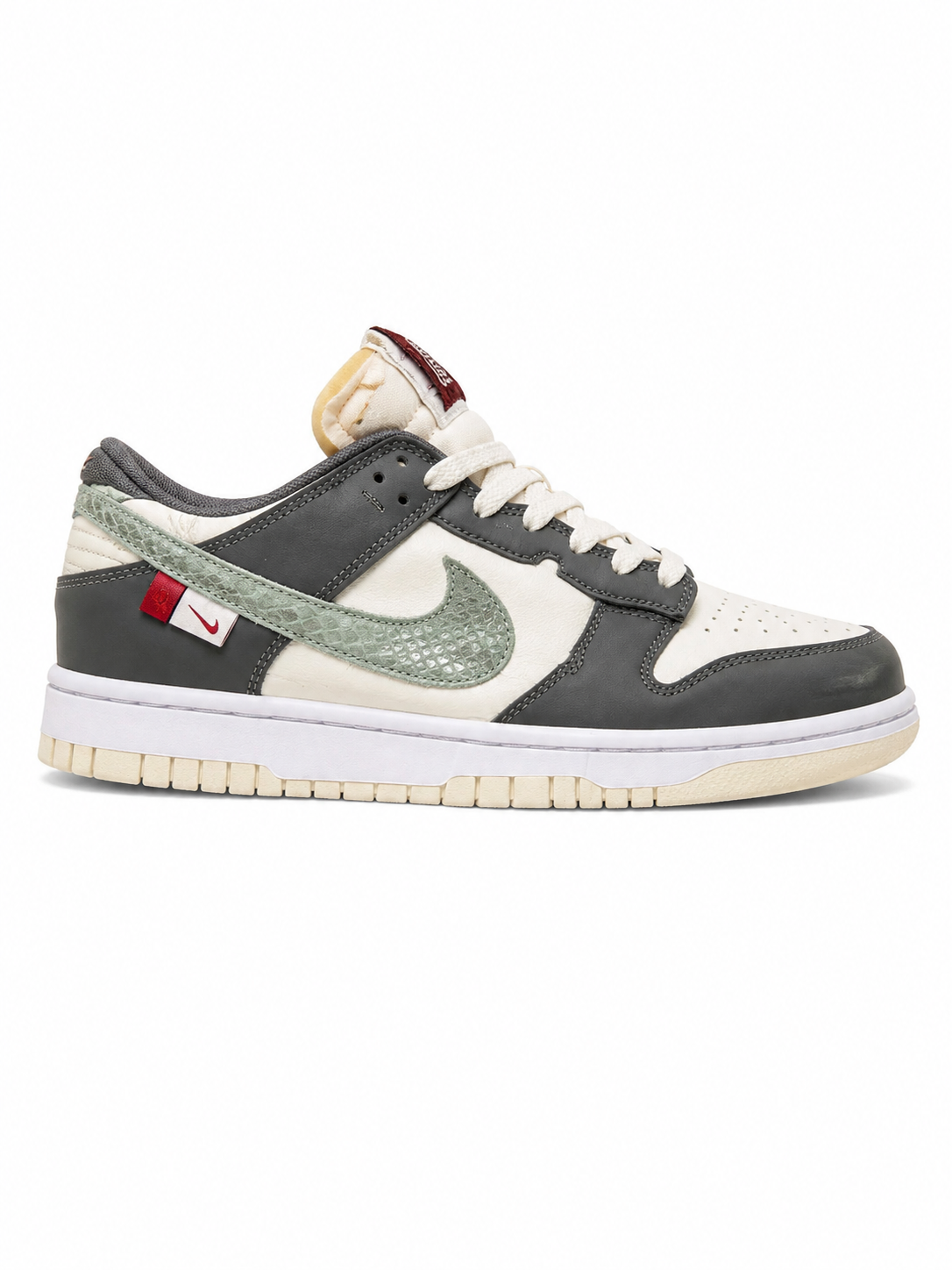 Nike Dunk Low - Crystal Swoosh Grey