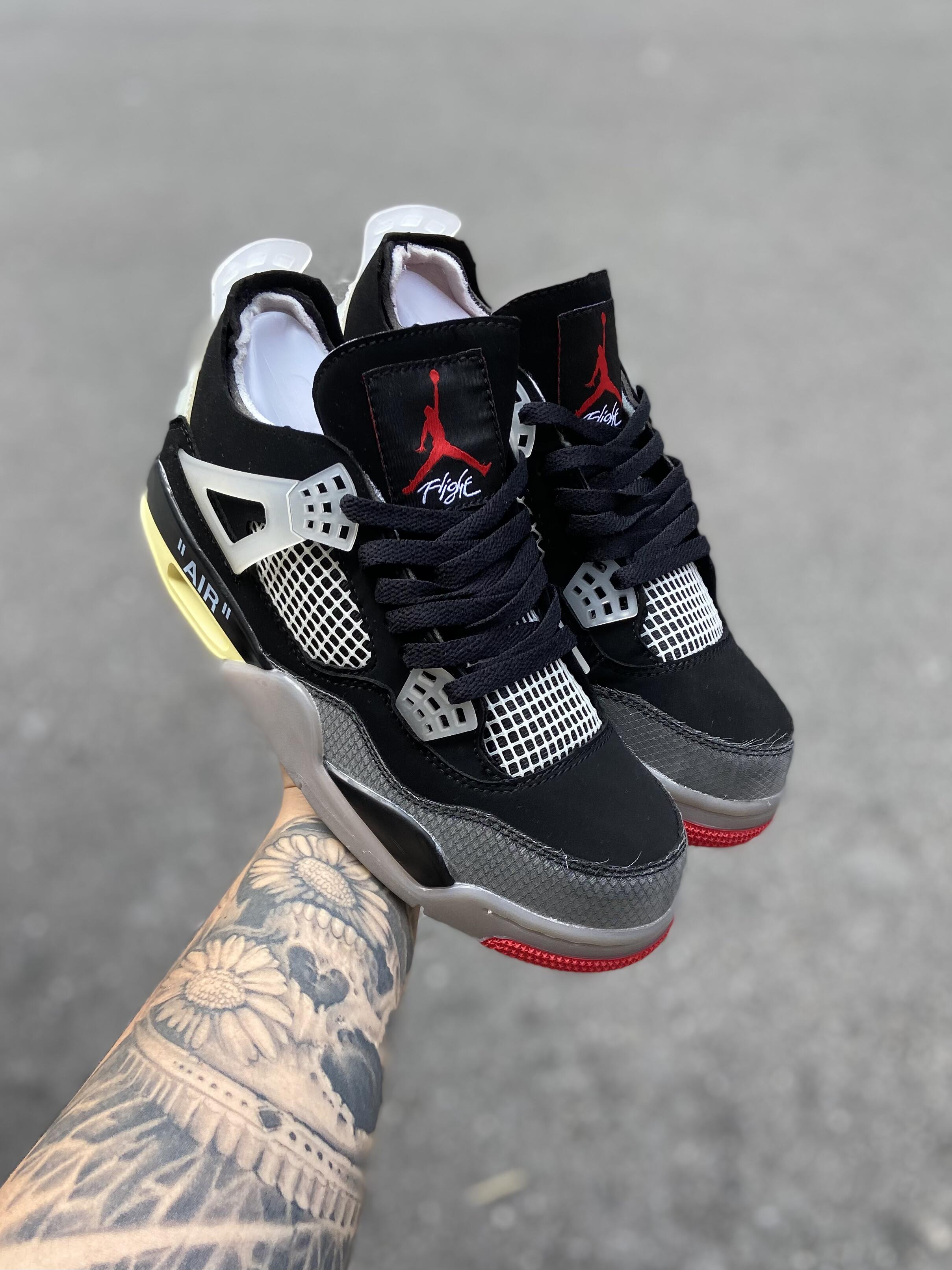 Air Jordan 4  - Off-White Bred Custom