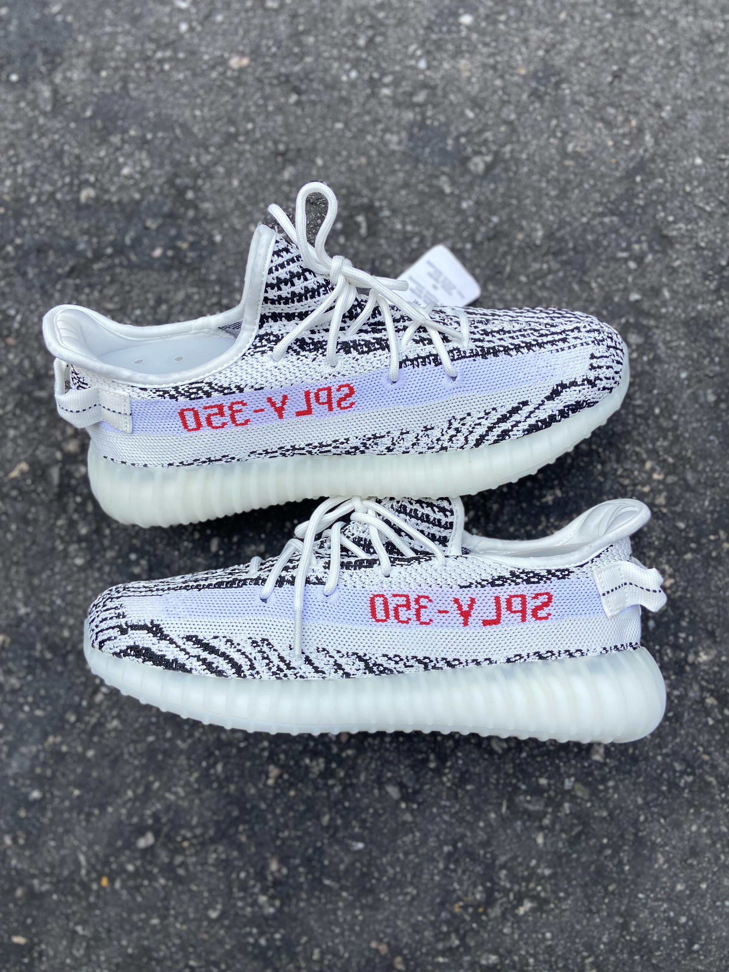 Adidas Yeezy Boost 350 V2 - Zebra