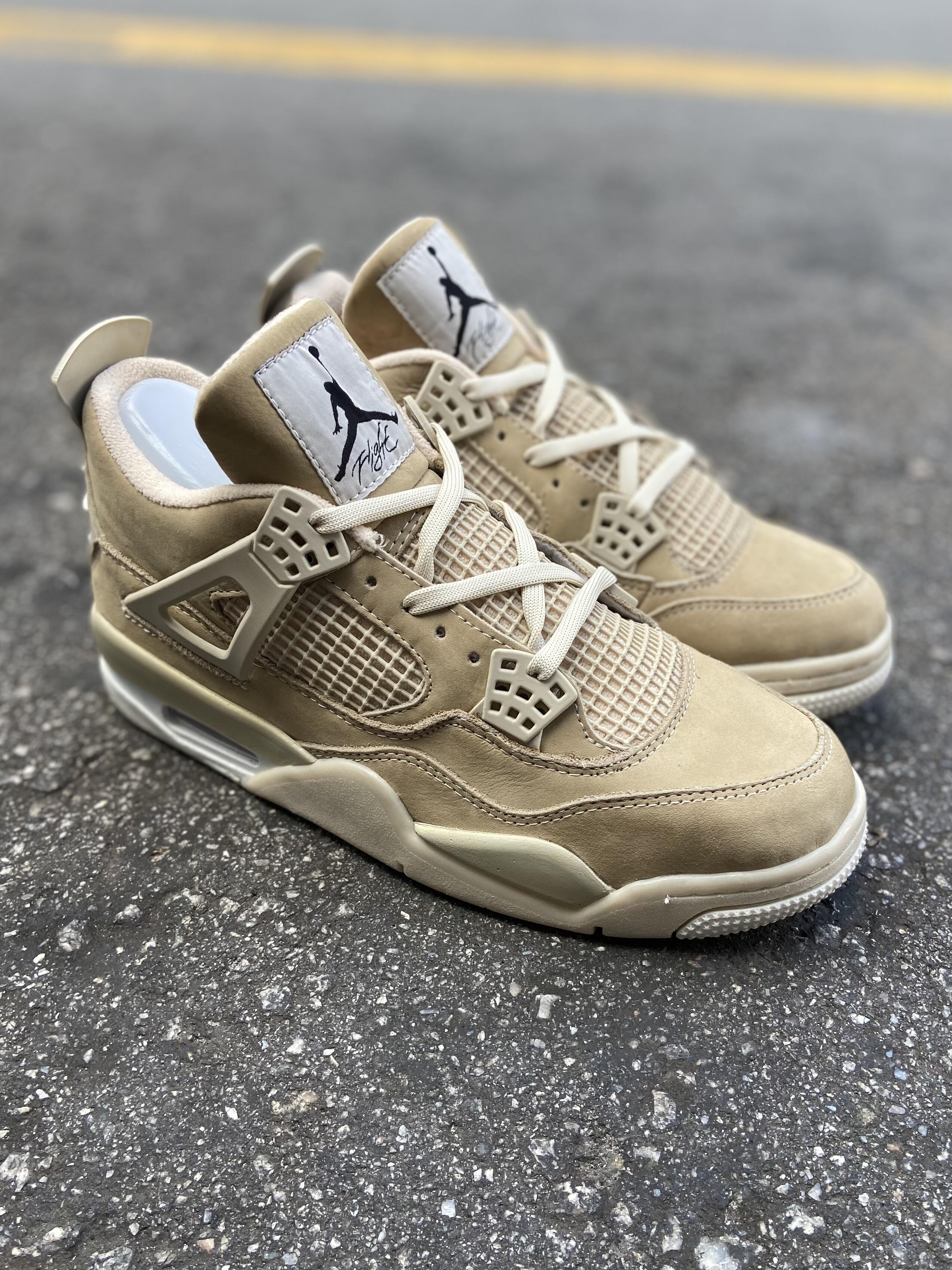 Air Jordan 4 - Shimmer