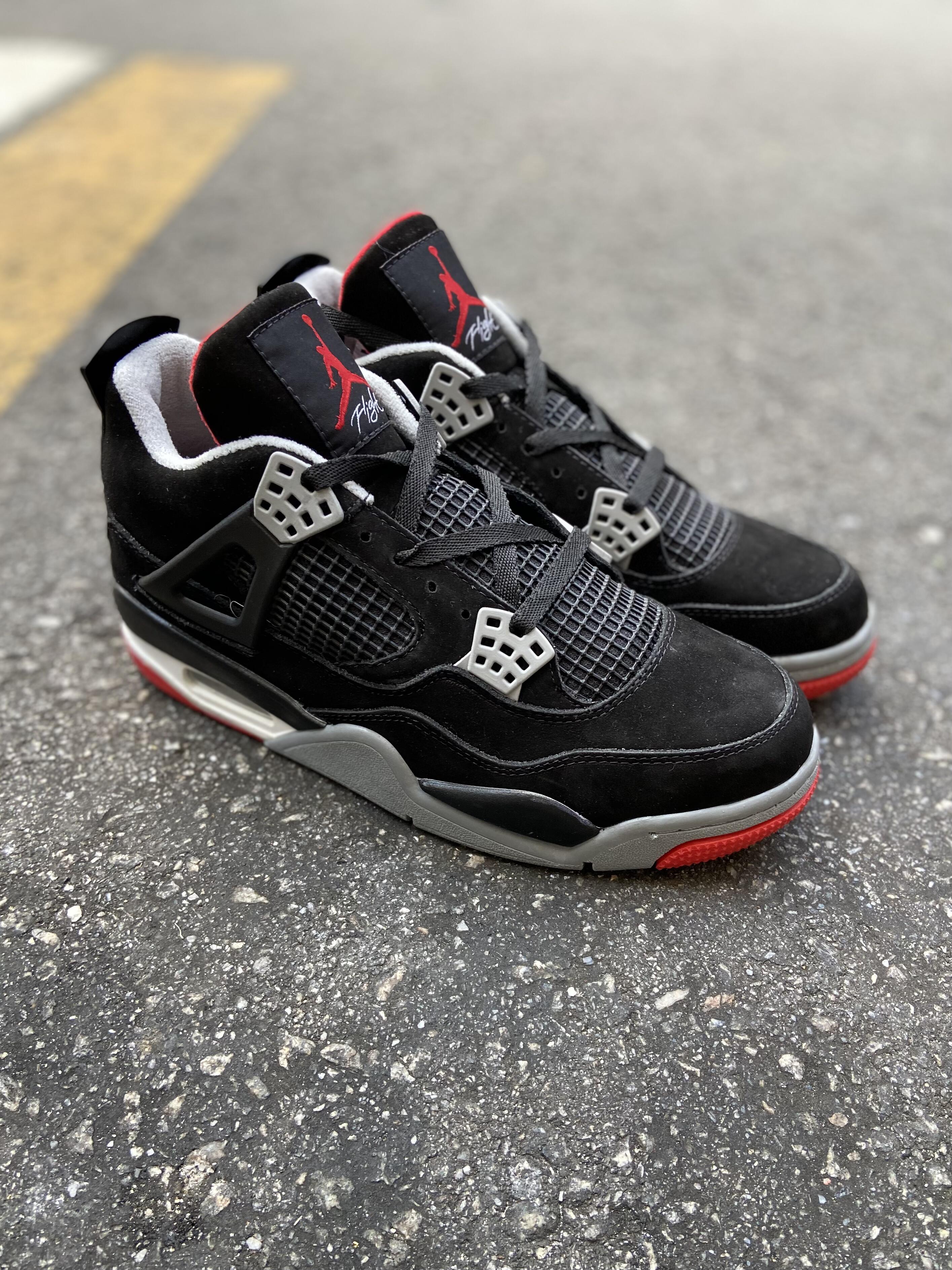 Air Jordan 4 - Bred Reimagined