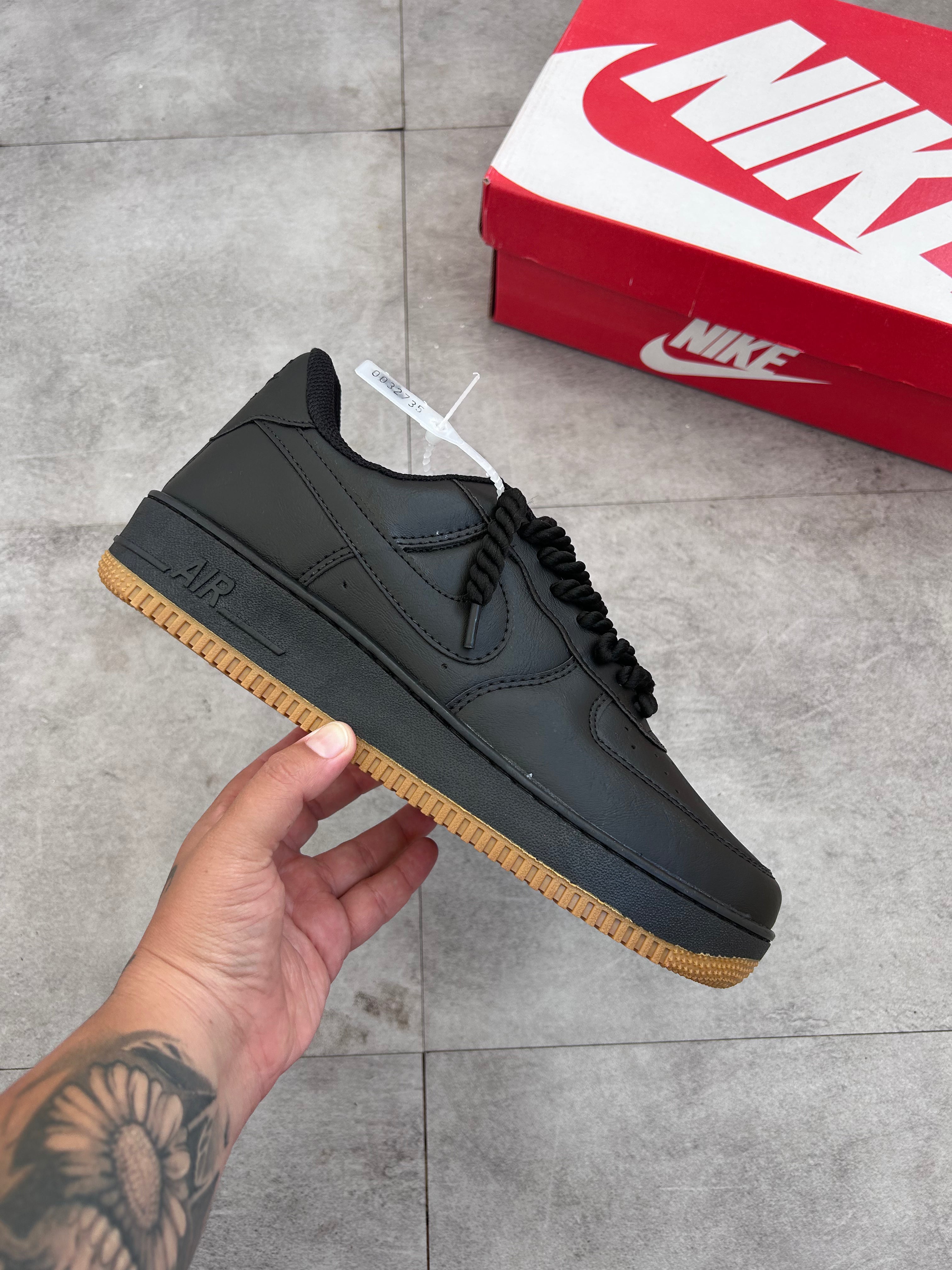 Nike Air Force 1 Low ’07 Black Gum