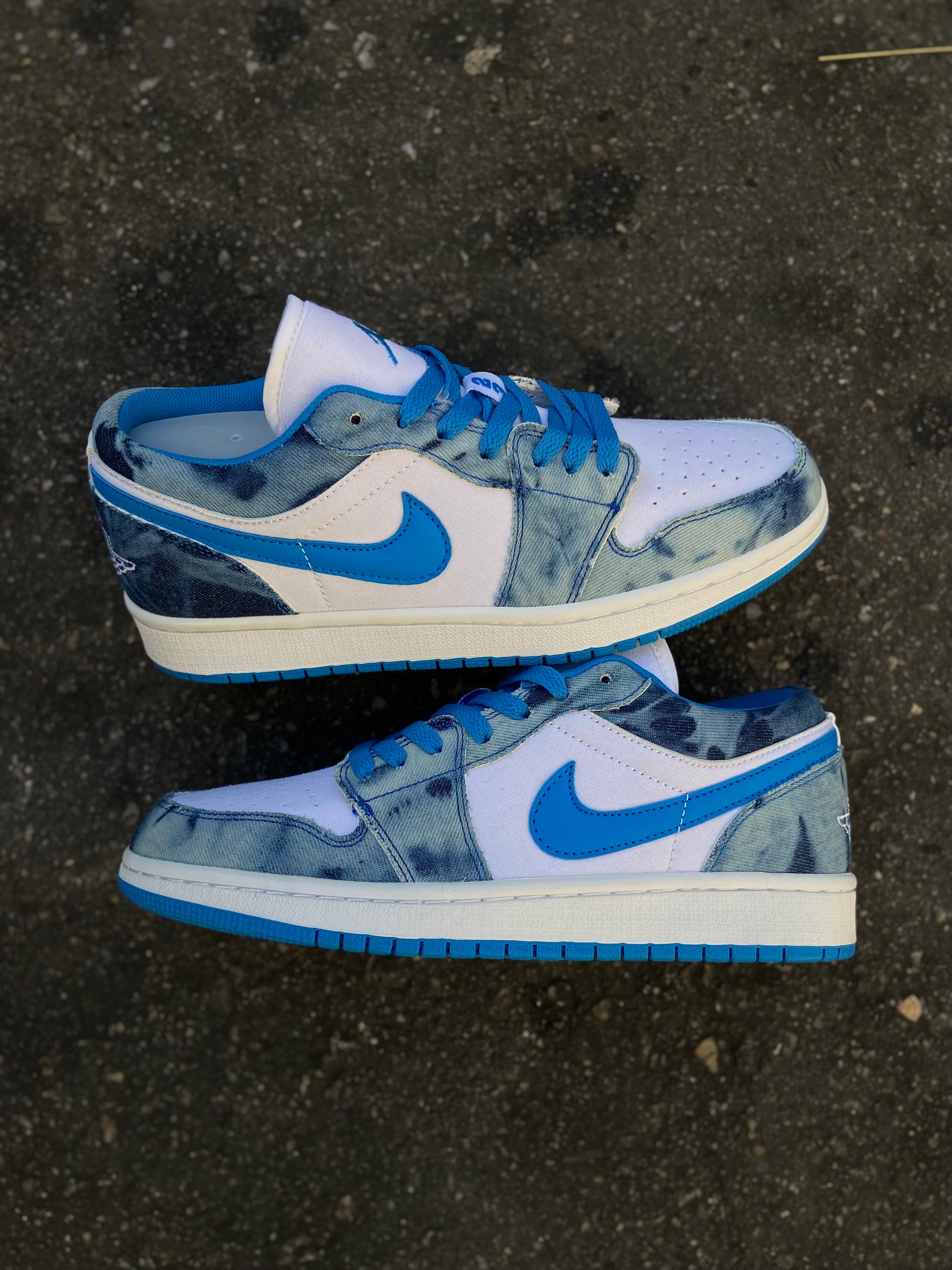 Air Jordan 1 Low SE - Tie-Dye Blue