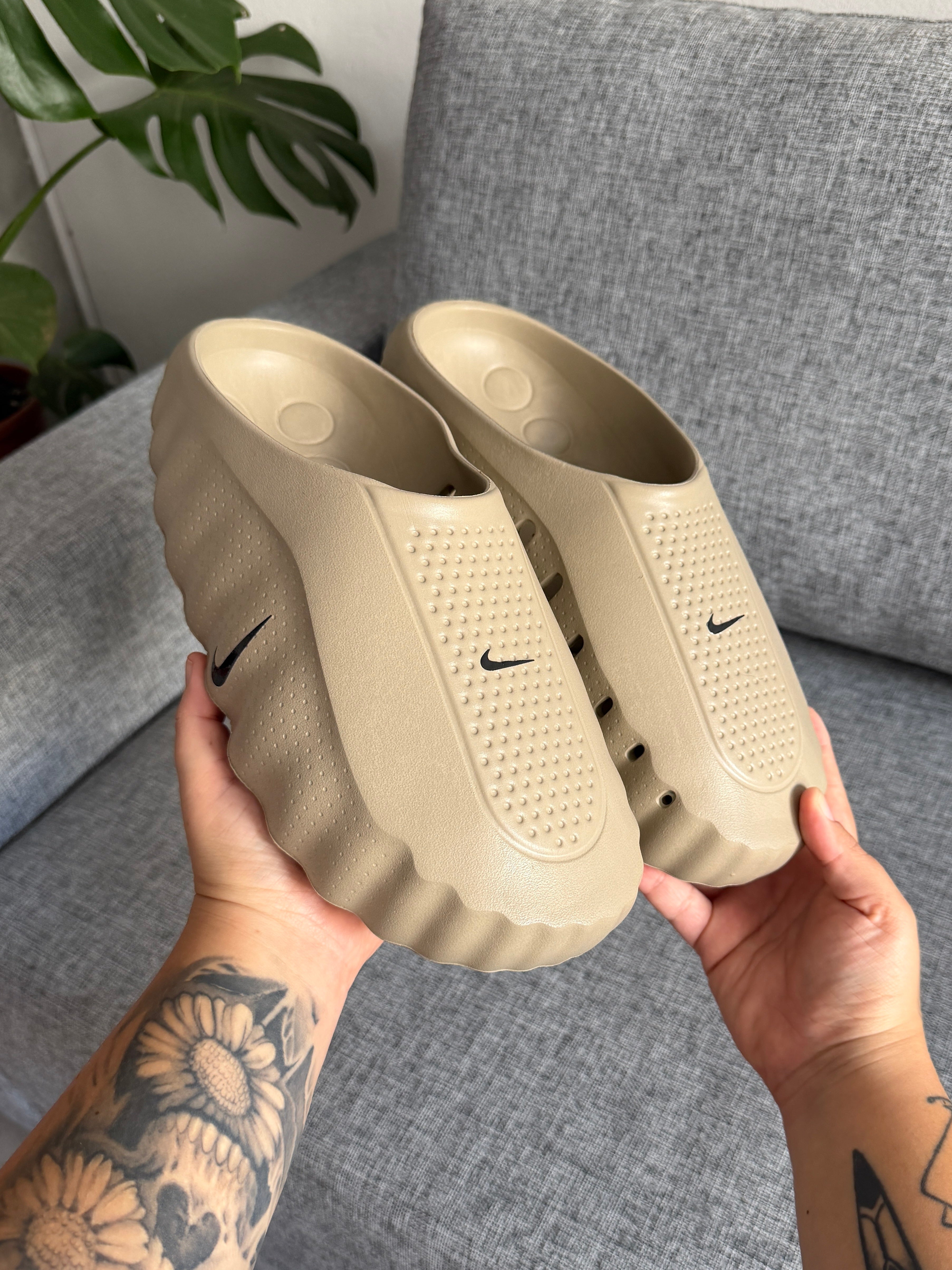 Nike Mind - Khaki/Sesame
