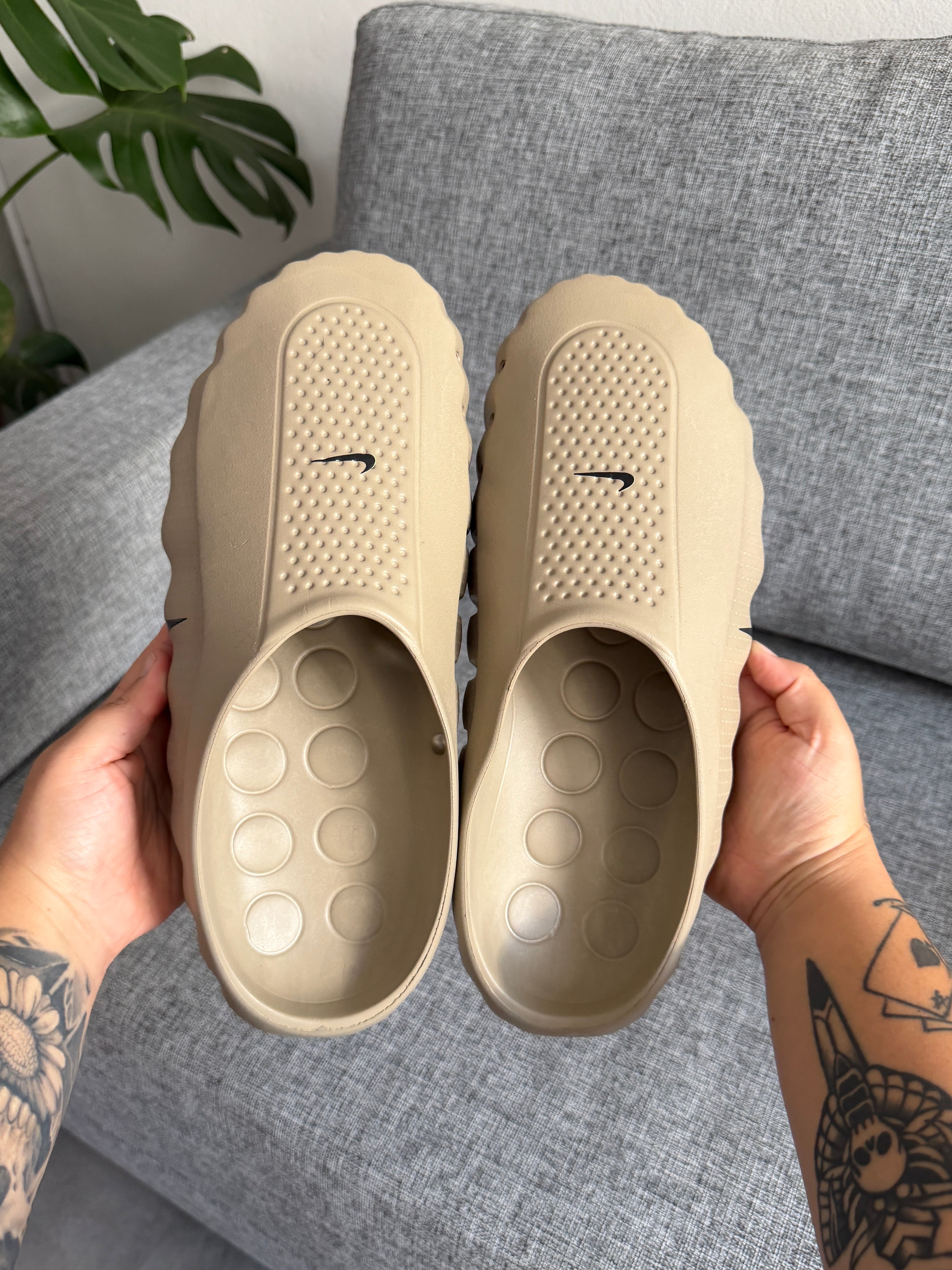 Nike Mind - Khaki/Sesame