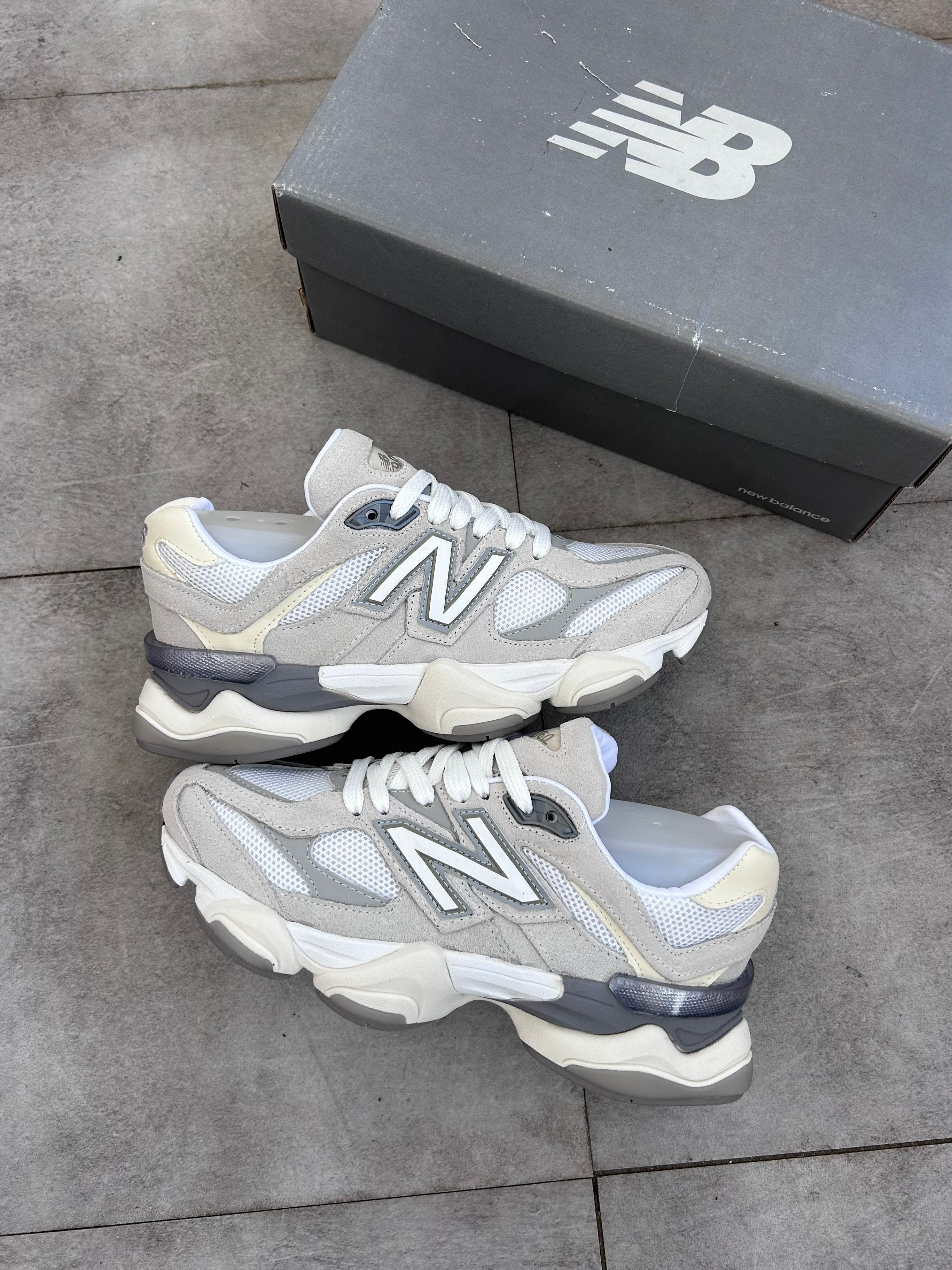 New Balance 9060 - Rain Cloud