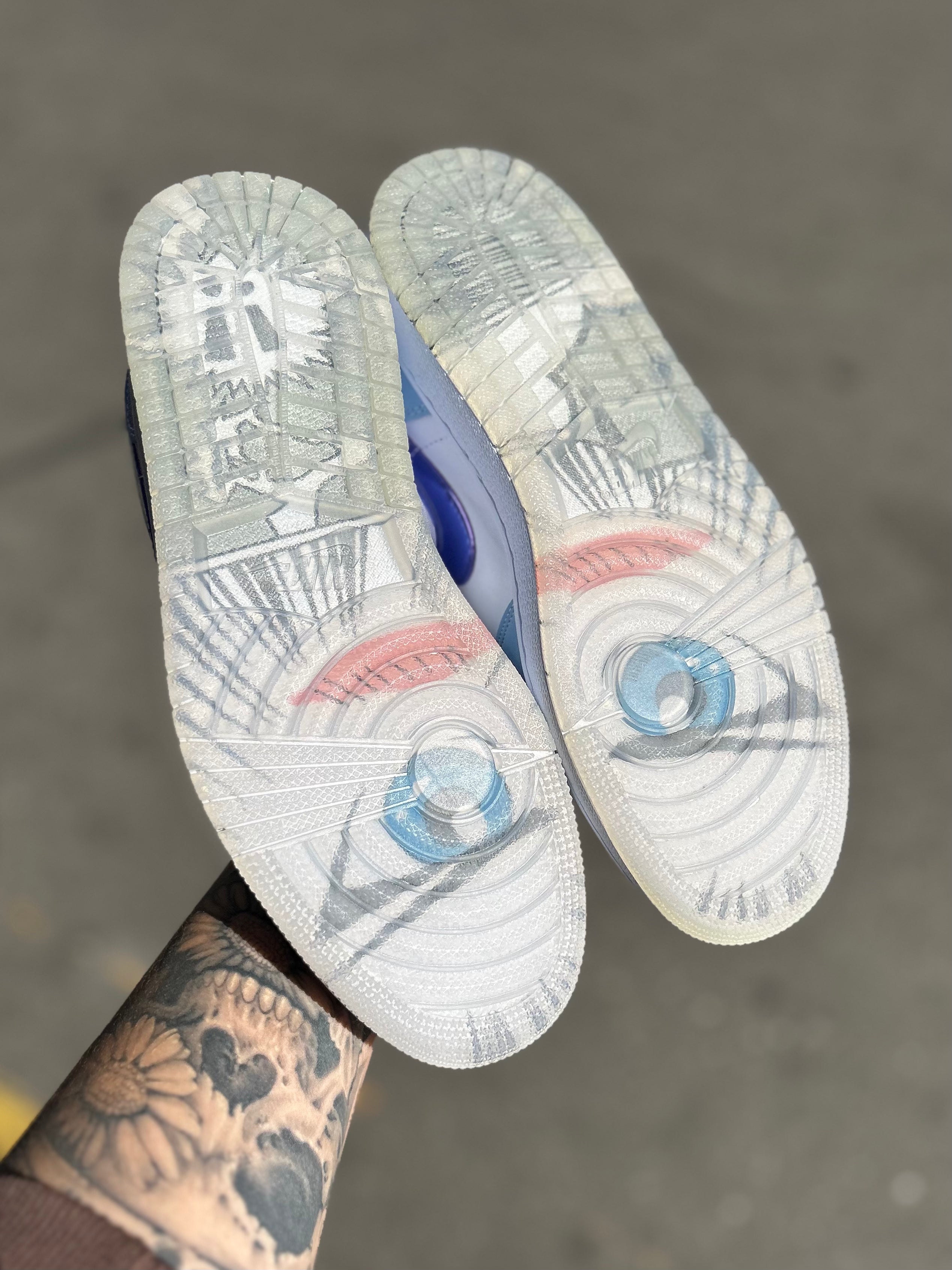 Air Jordan 1 - Low Aluminum