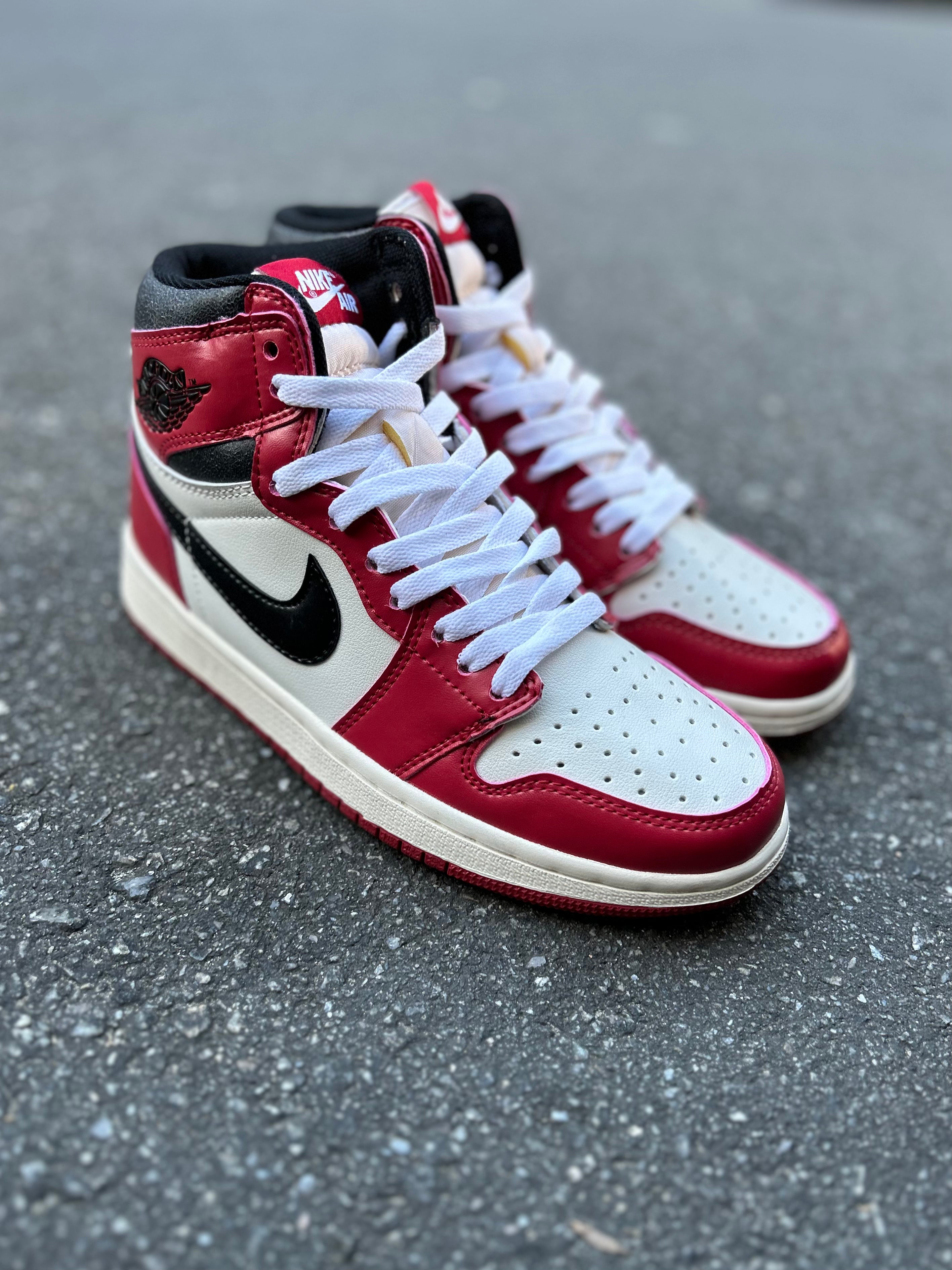 Air Jordan 1 High - Chicago