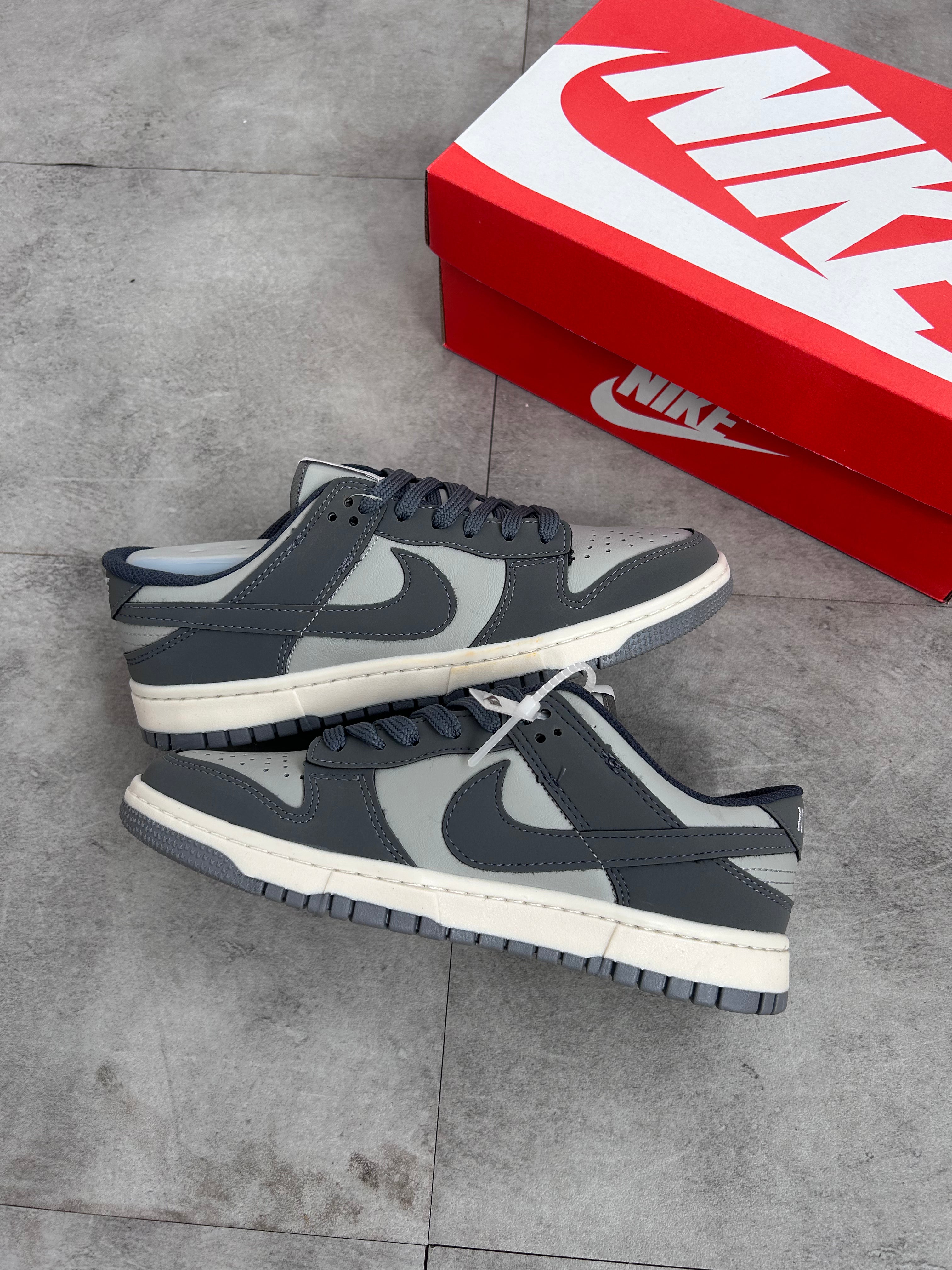 Nike Dunk Low - Retro Grey Fog