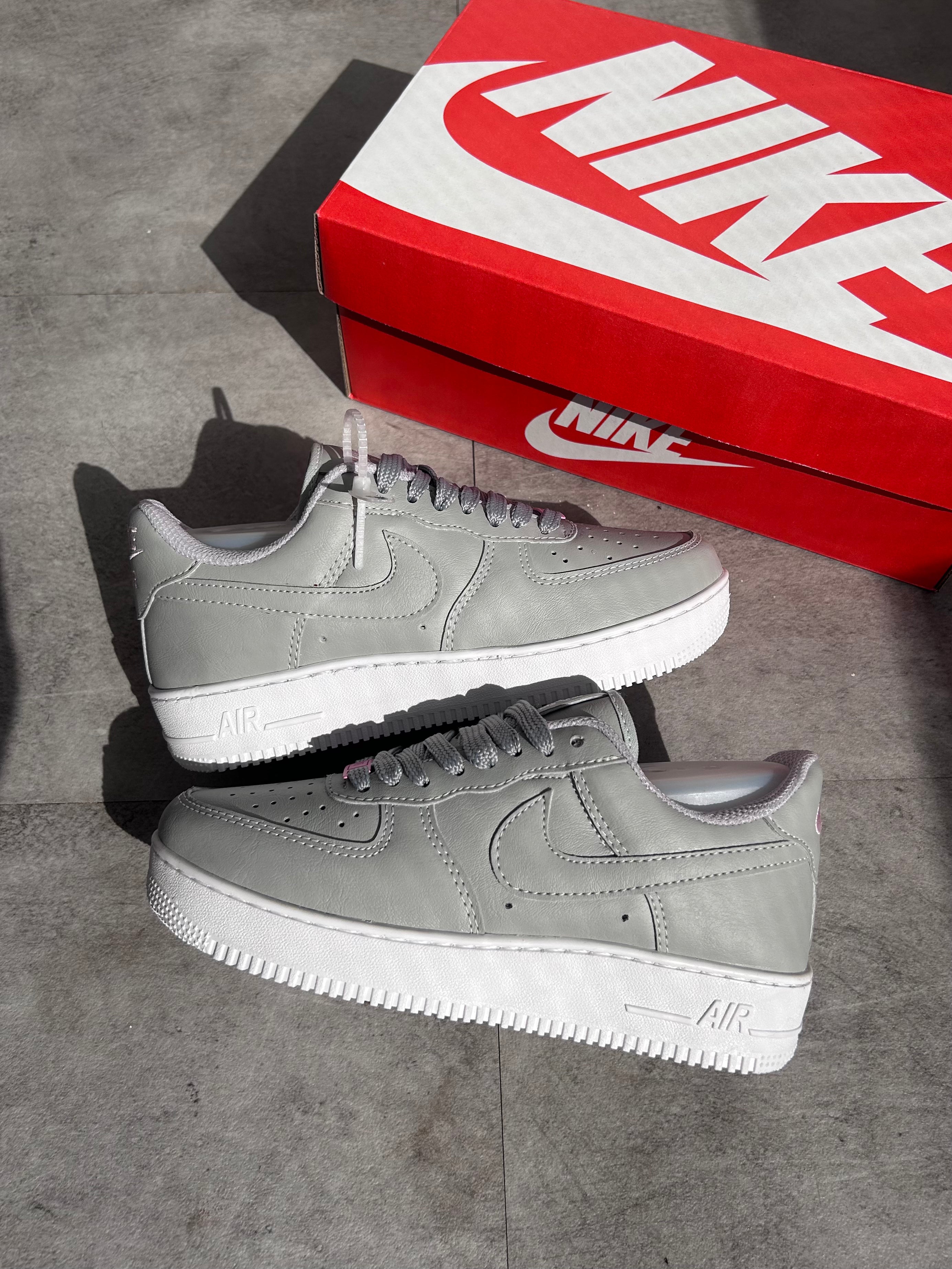 Nike Air Force 1 Low - Photon Dust Pink Foam