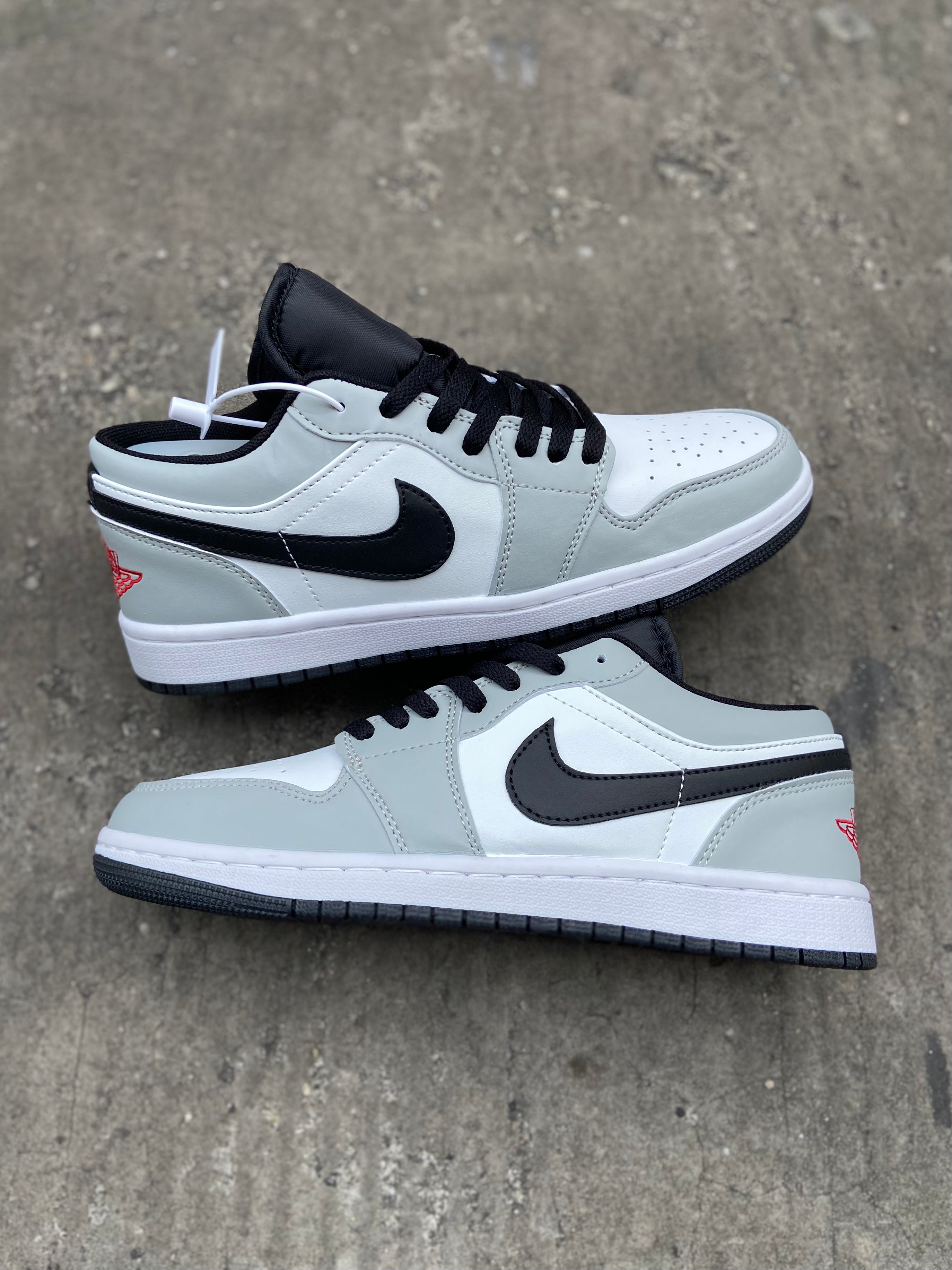 Air Jordan 1 Low - Light Smoke Grey