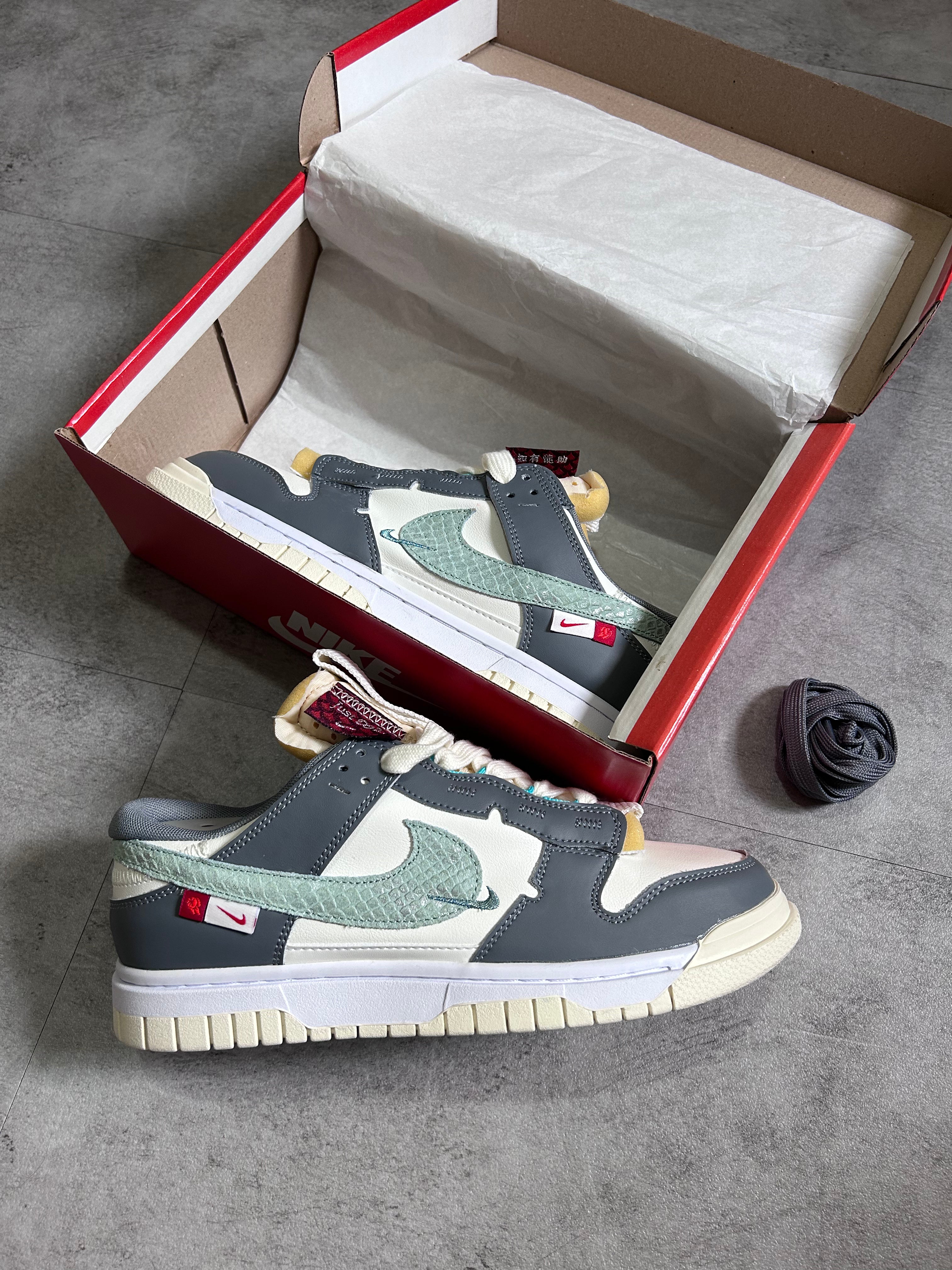 Nike Dunk Low - Crystal Swoosh Grey