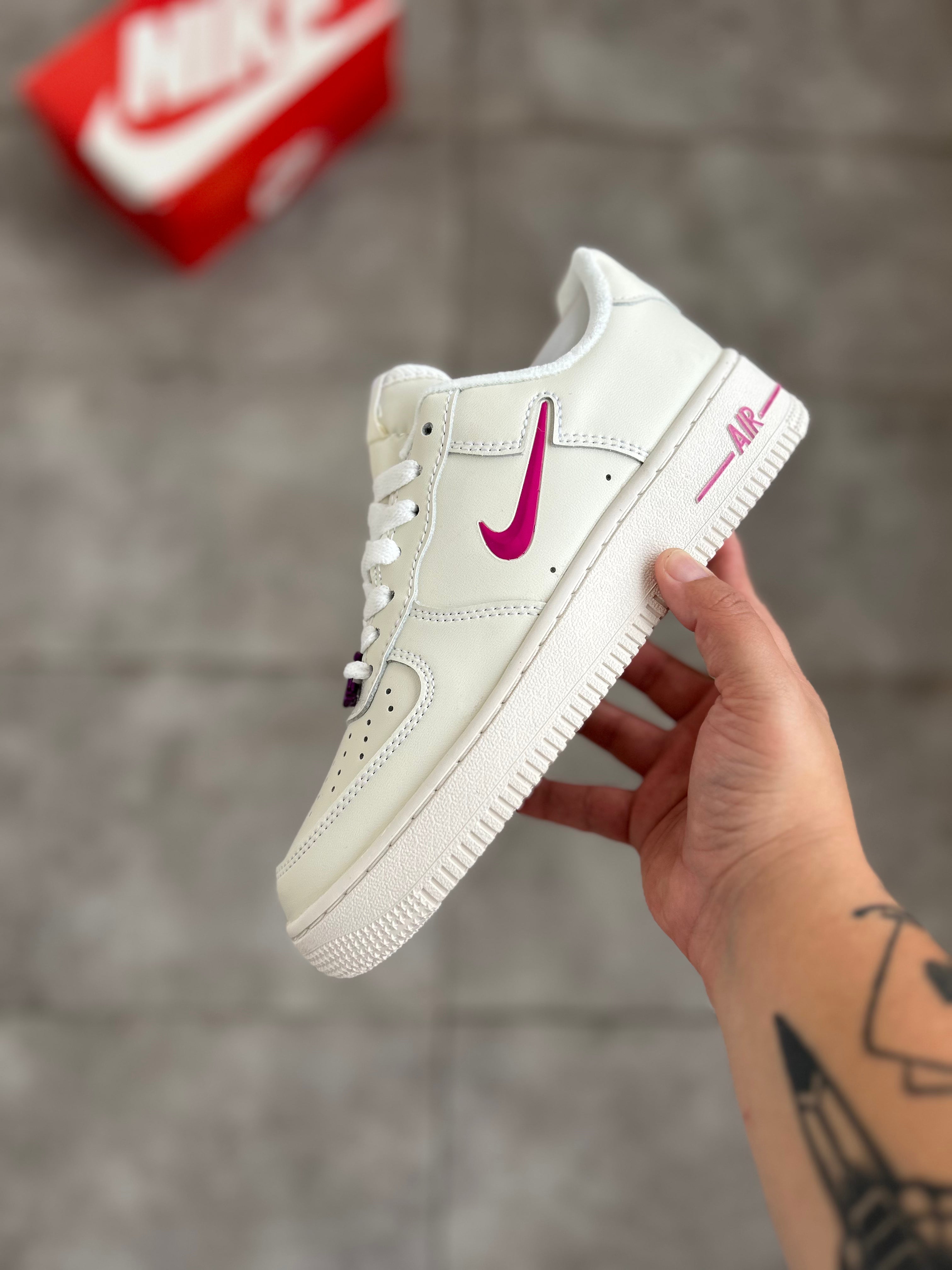 Nike Air Force 1 '07 - Low White Fuchsia