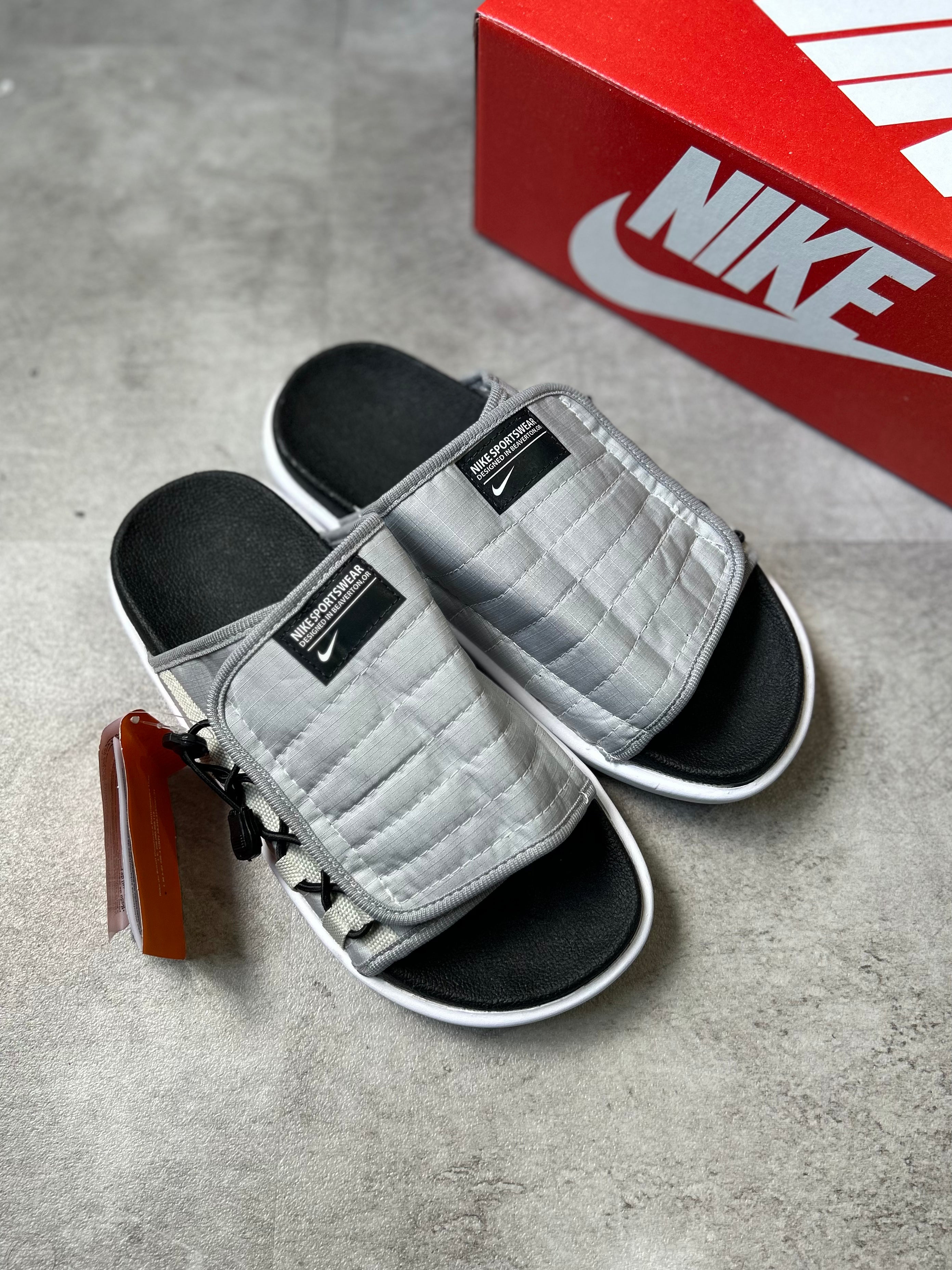 Nike Offline 2.0 – Metallic Silver