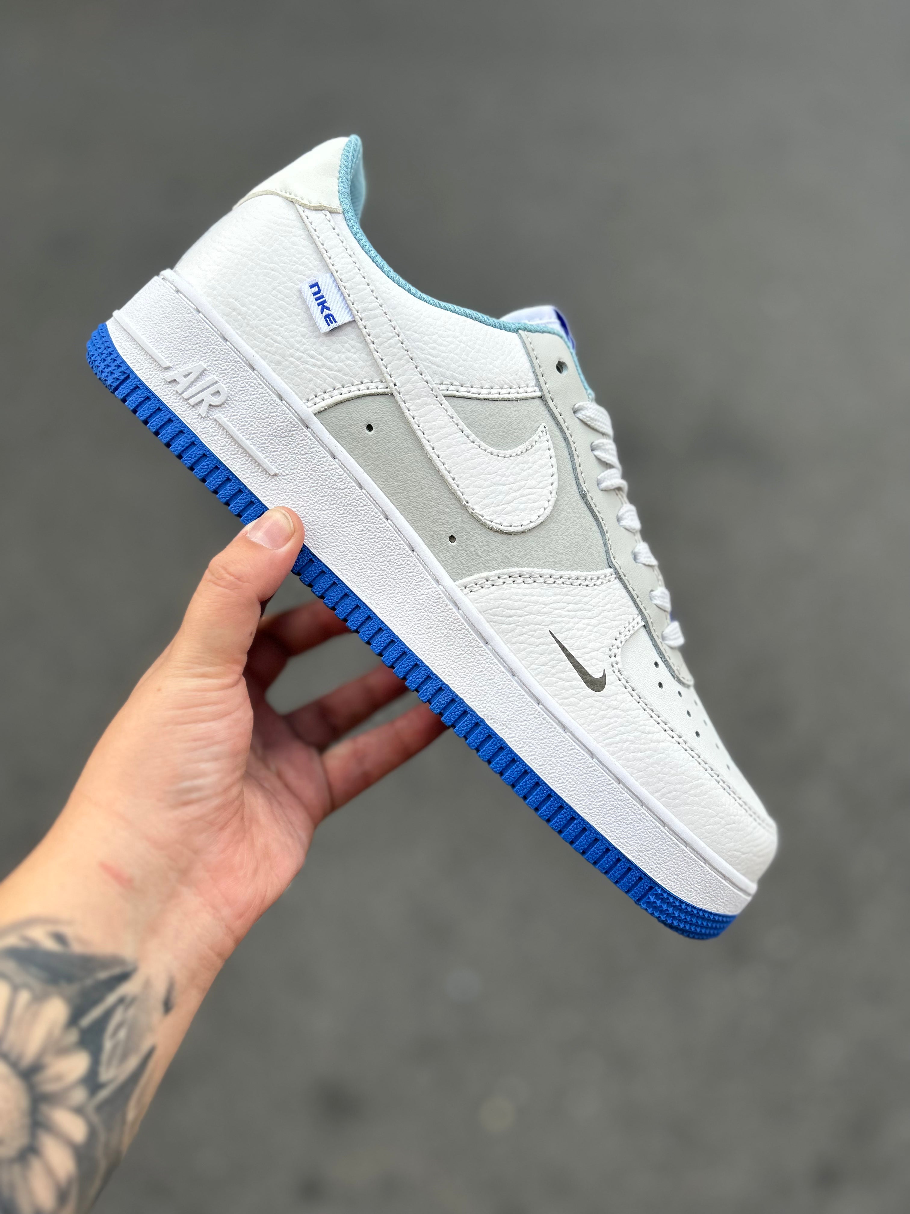 Nike Air Force 1 Low - Gray Blue mini swoosh