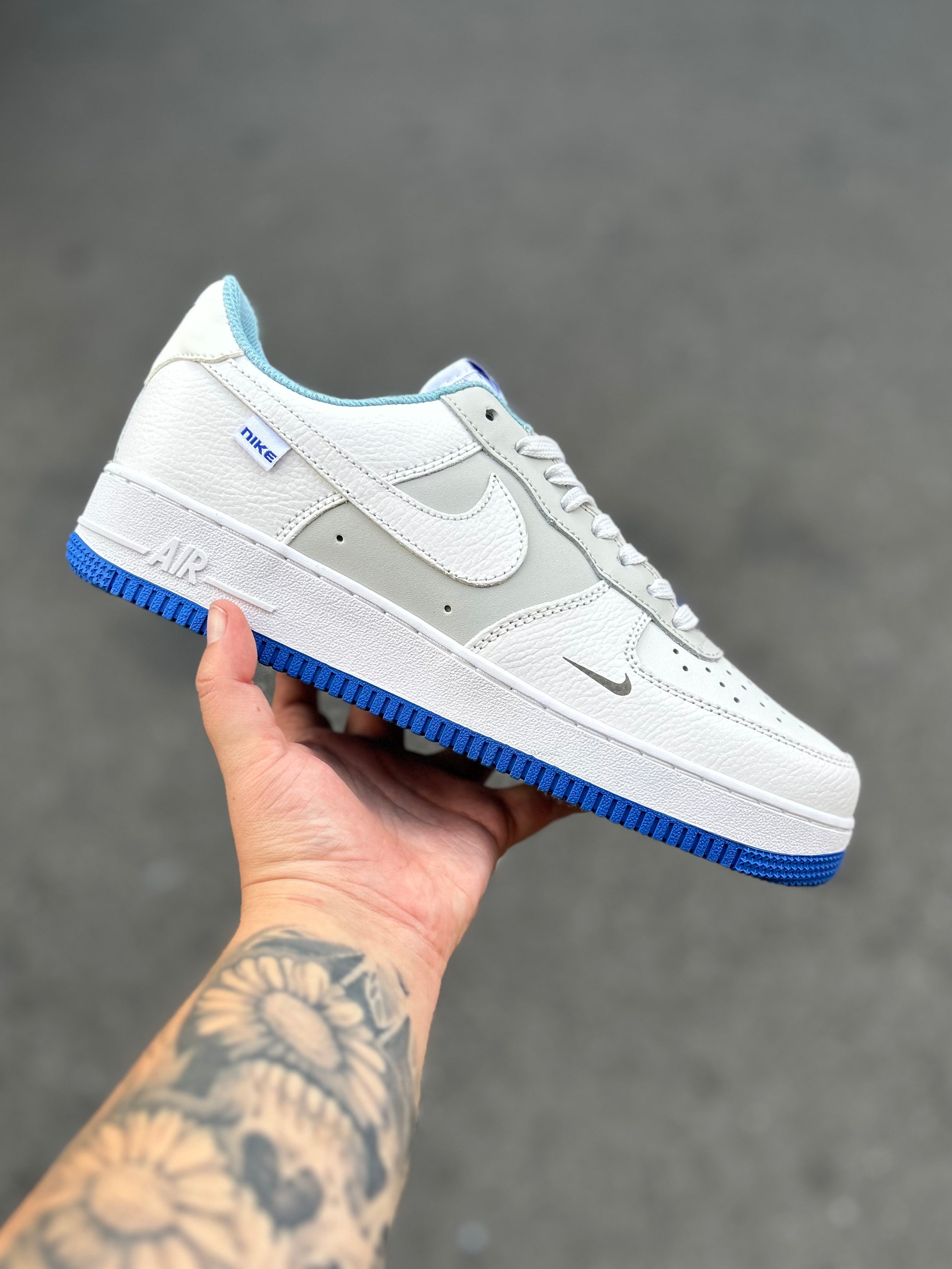 Nike Air Force 1 Low - Gray Blue mini swoosh