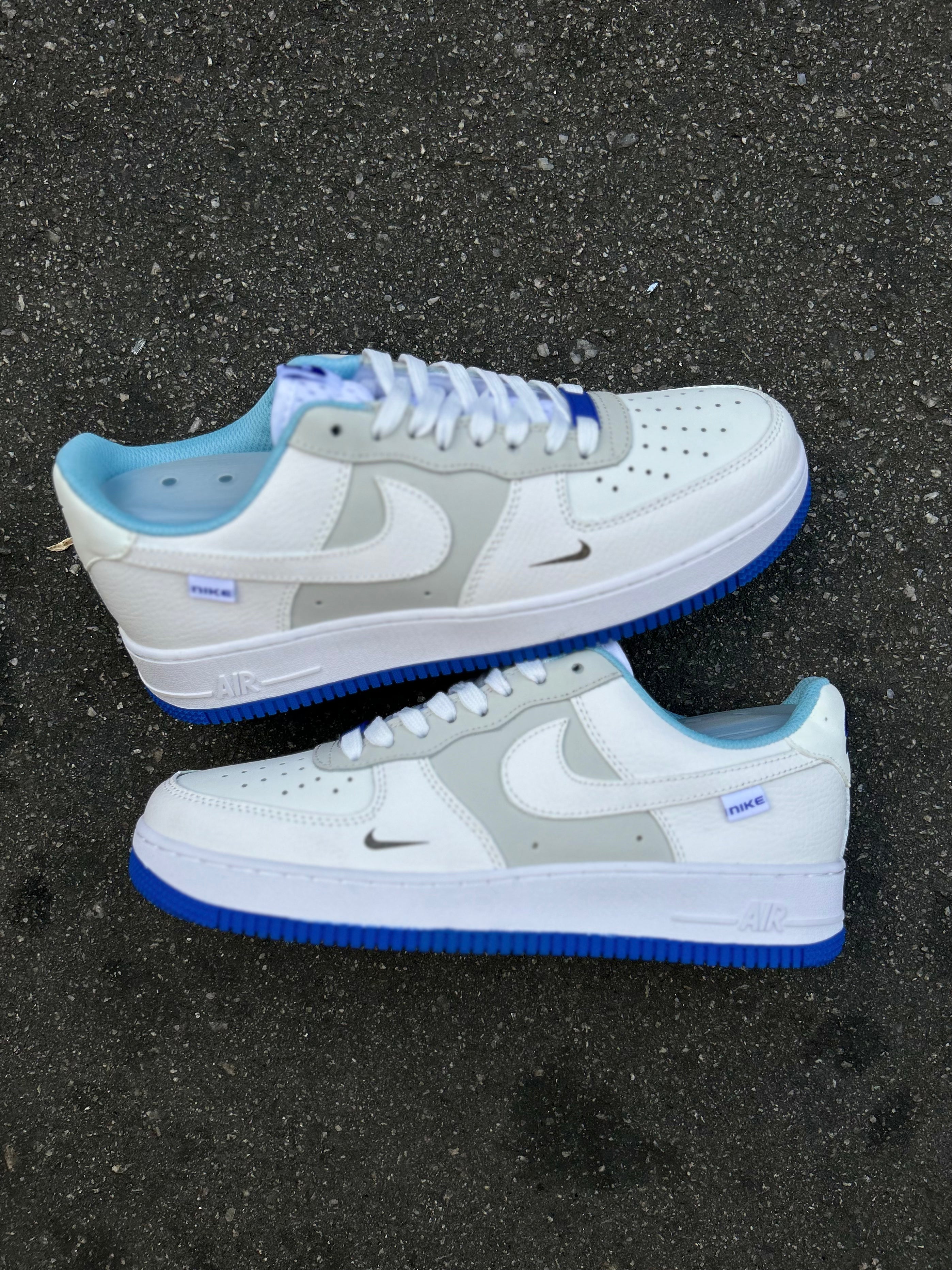 Nike Air Force 1 Low - Gray Blue mini swoosh