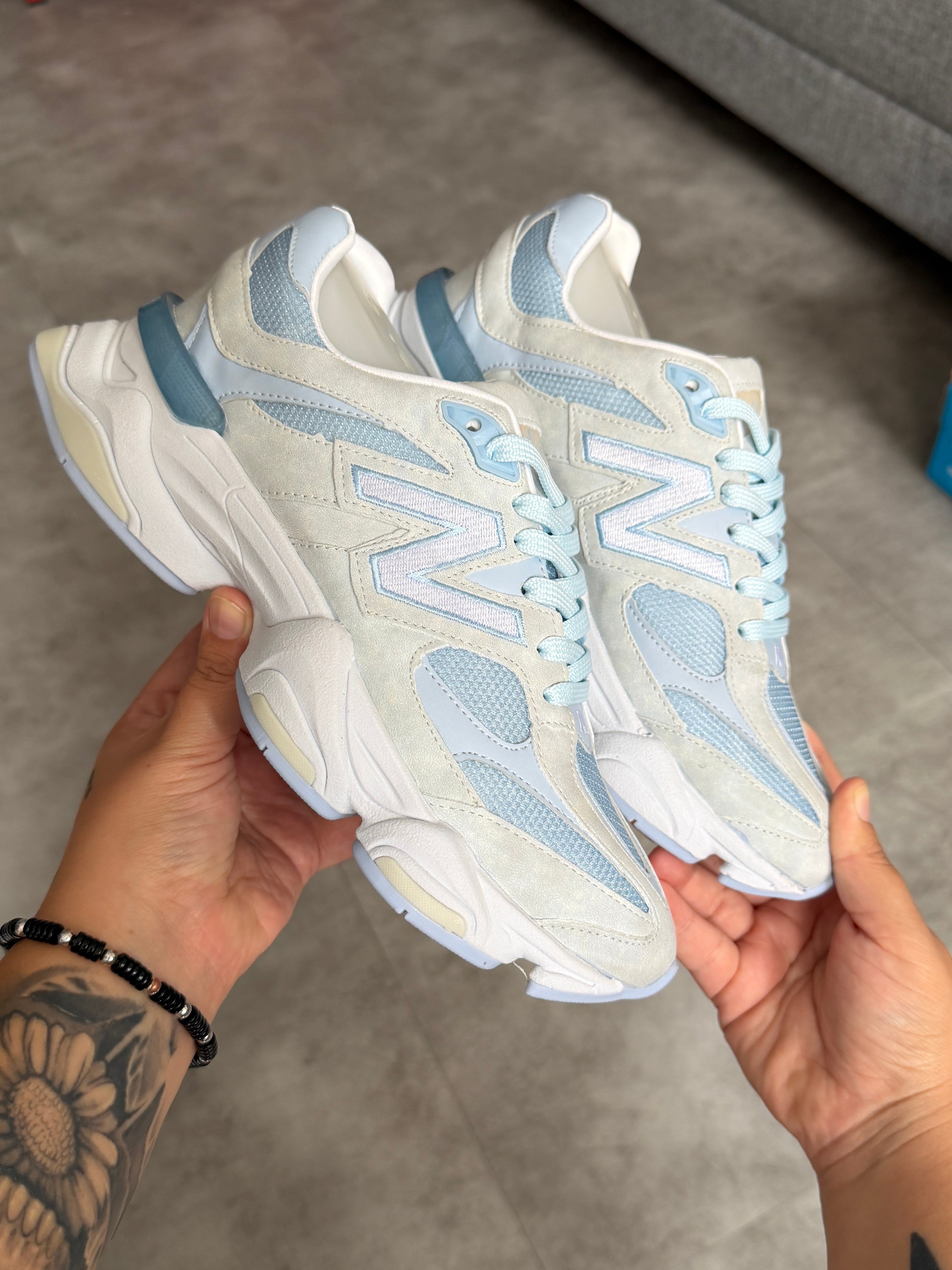 New Balance 9060 - White / Light Blue