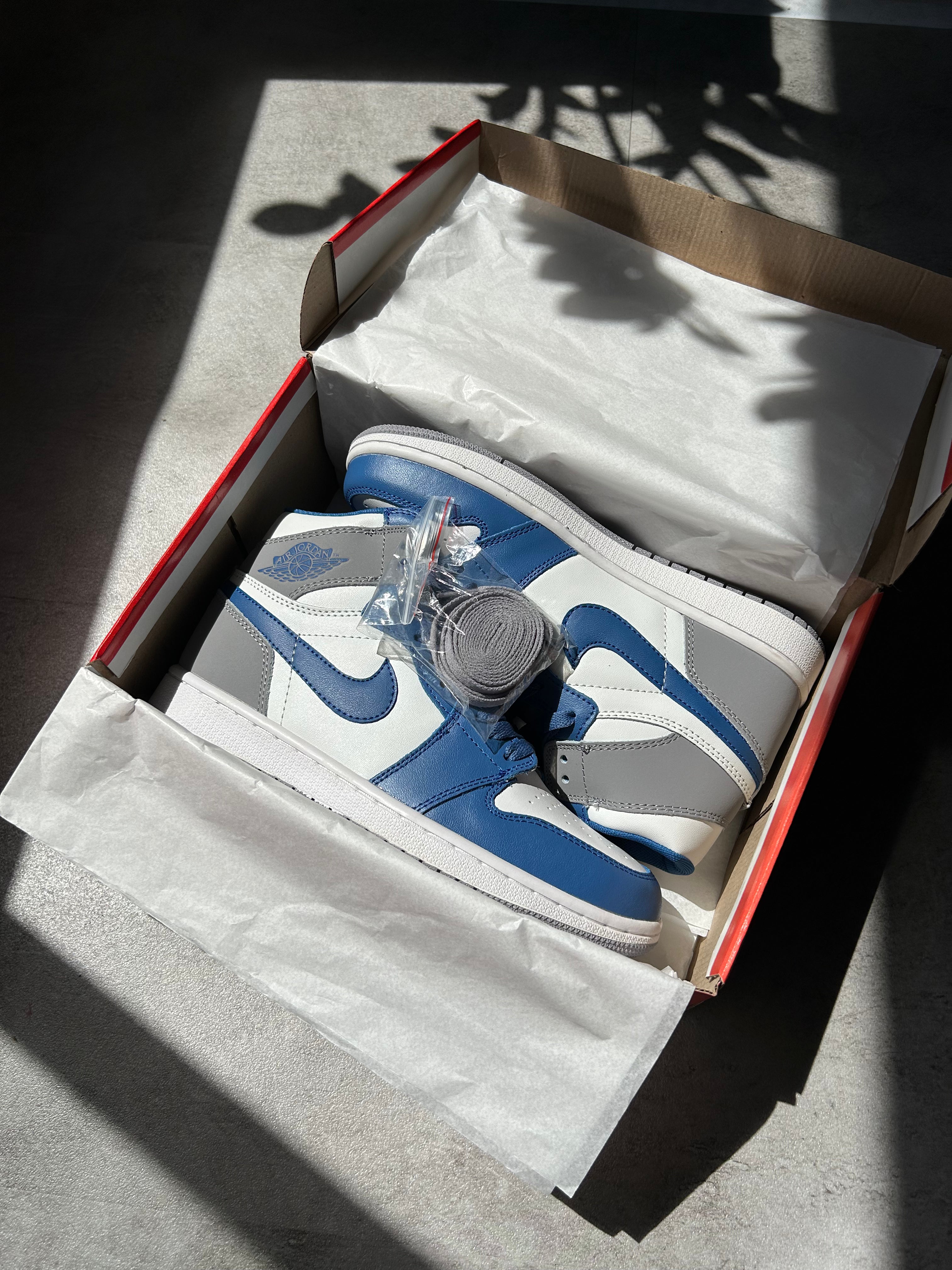 Air Jordan 1 Mid - Game Royal