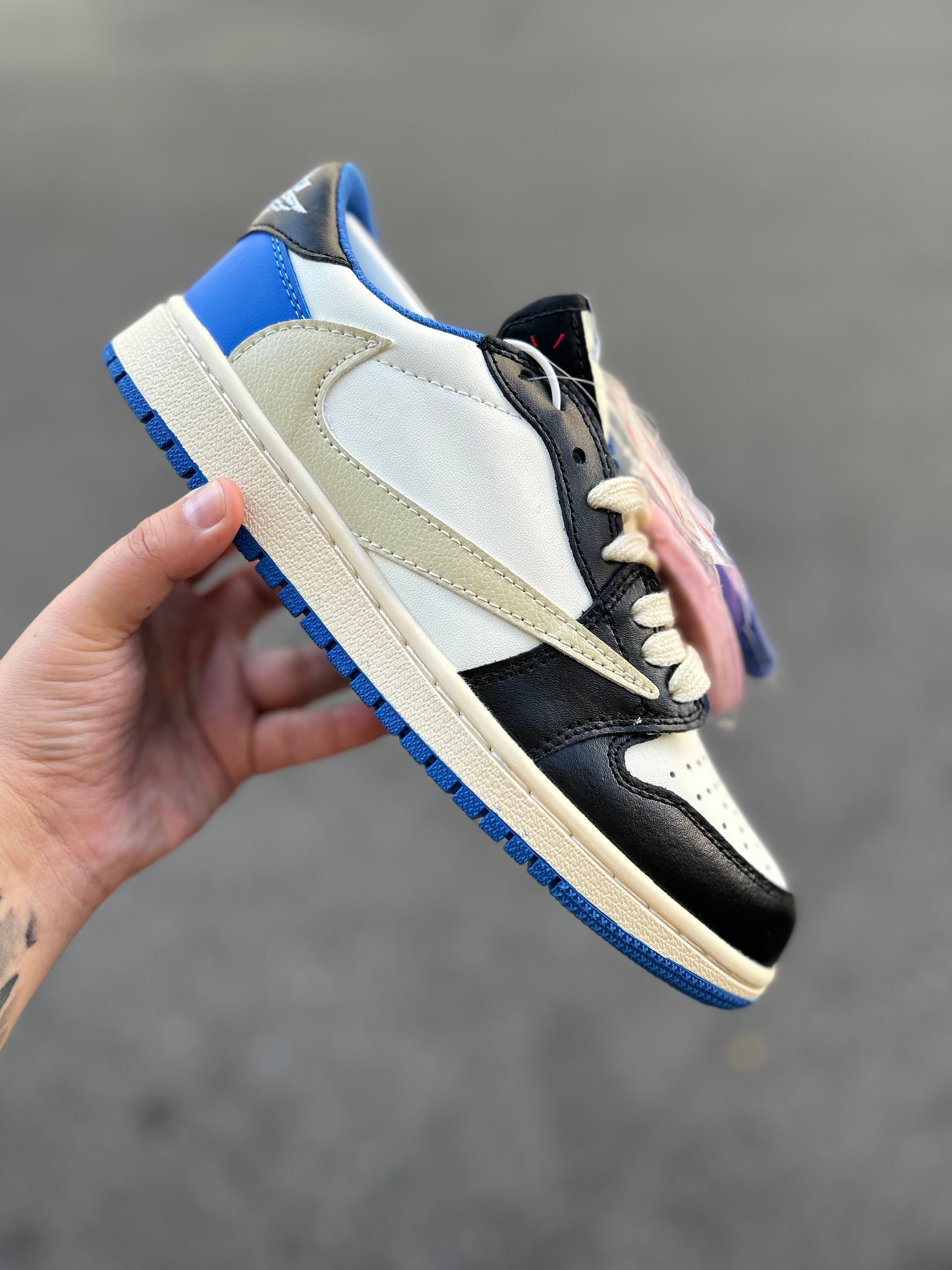 Air Jordan 1 Low OG SP x Travis Scott x Fragment Military Blue