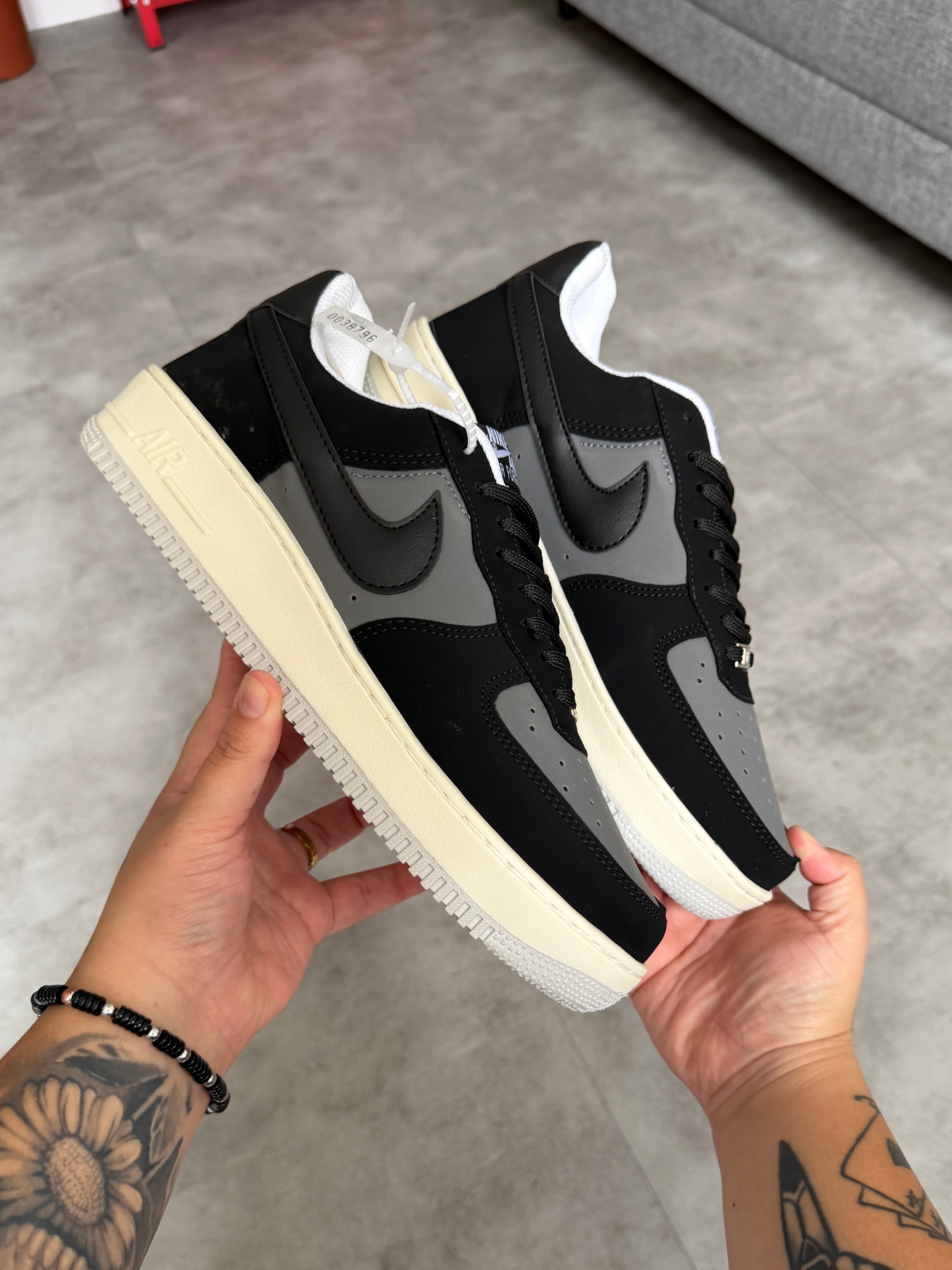 Nike Air Force 1 ’07 - Black/Cool Grey