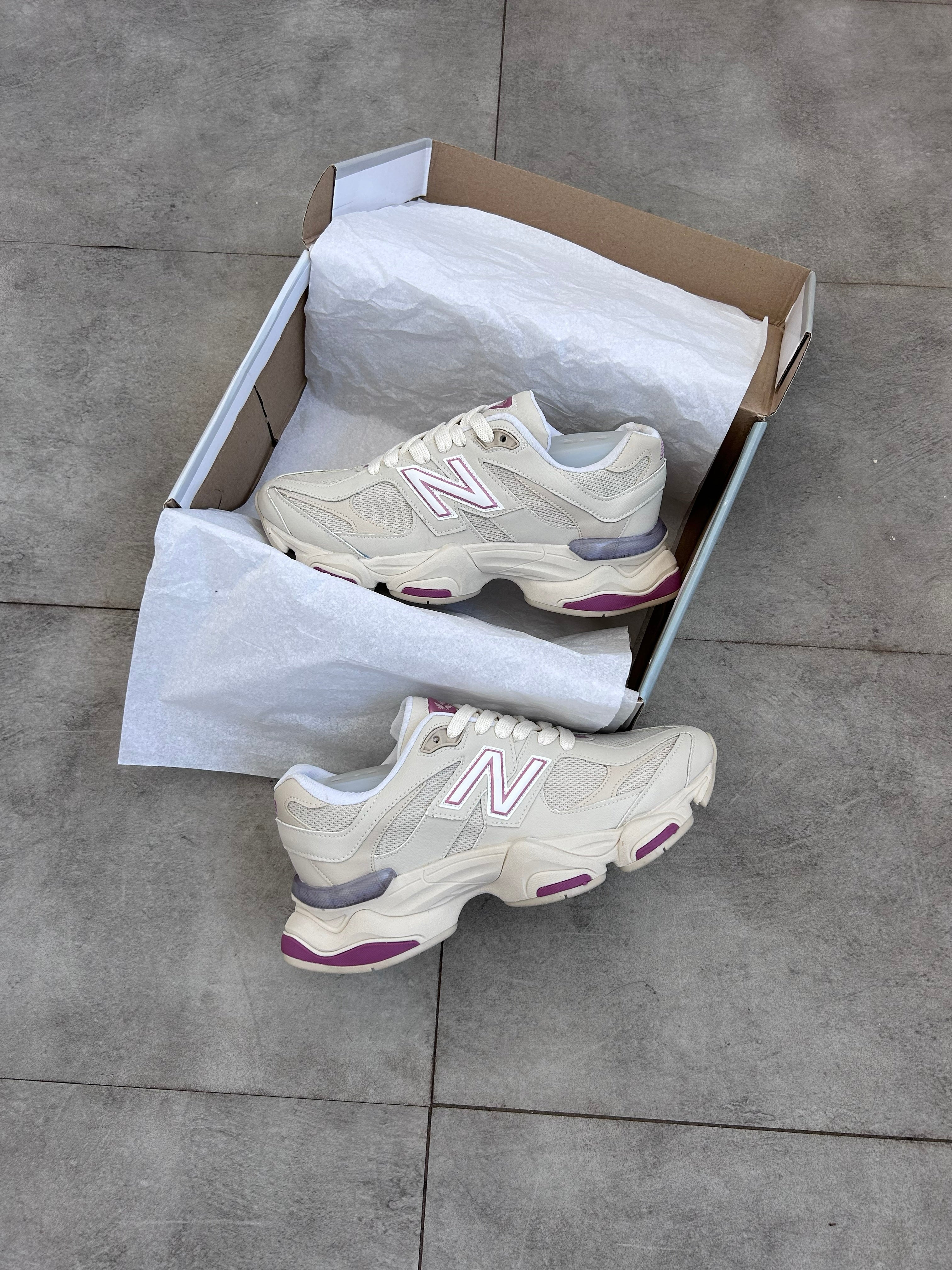 New Balance 9060 White Pink