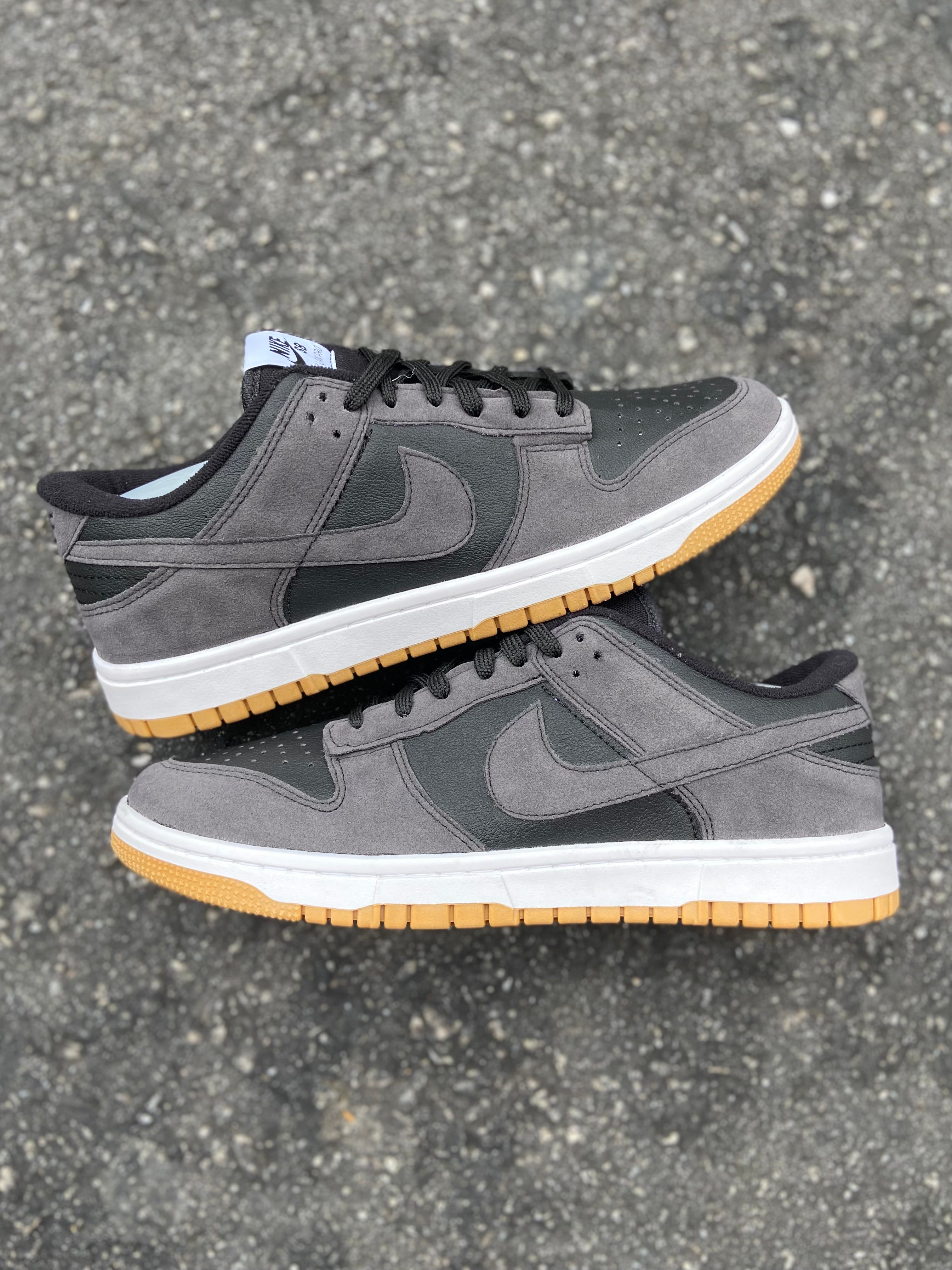 Nike Dunk Low - Smoke Grey Gum