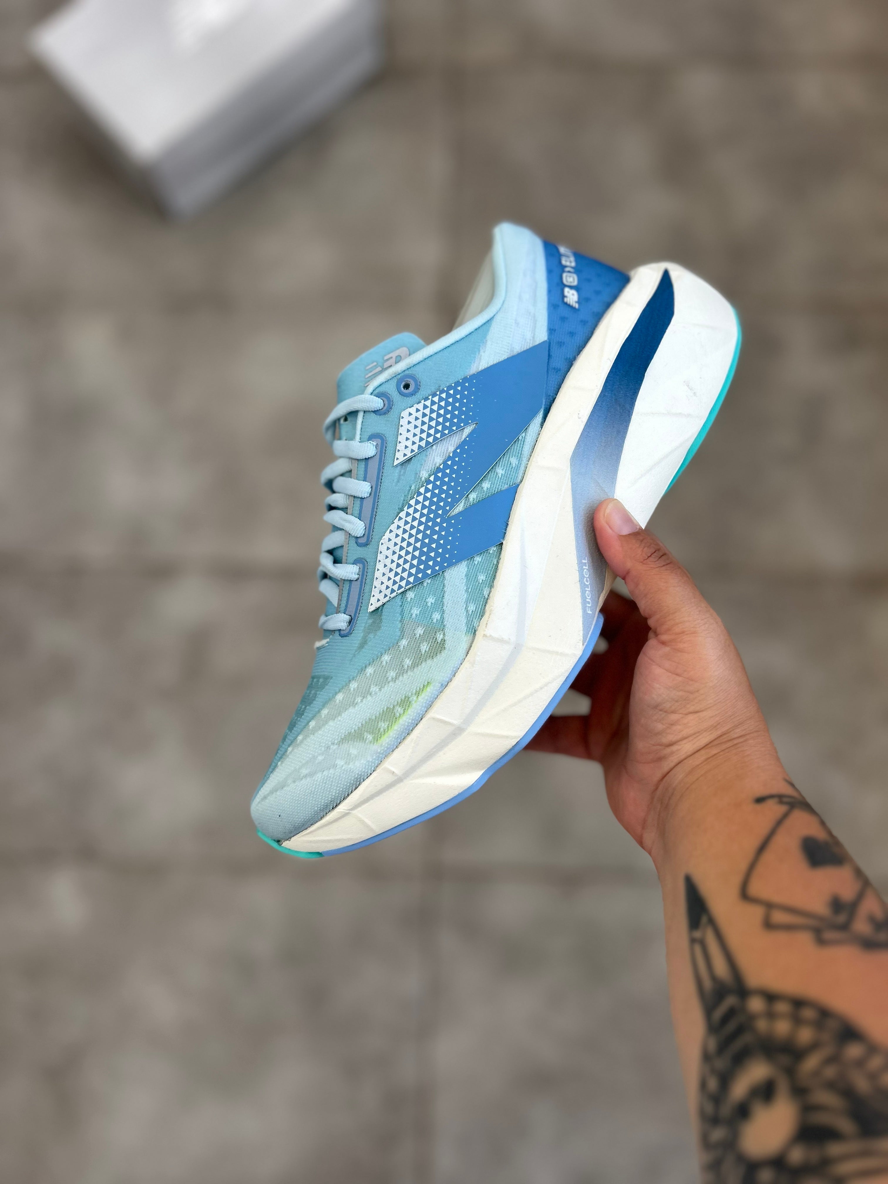 New Balance FuelCell SuperComp Elite v5 - Blue/White