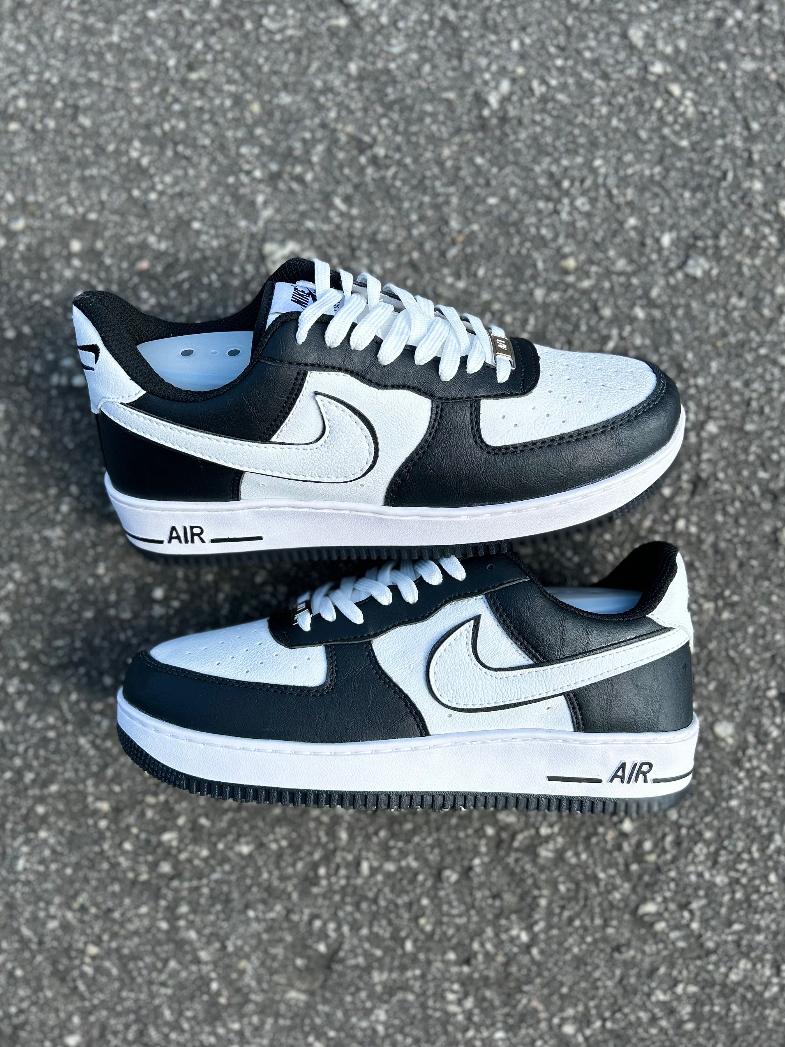 Nike Air Force 1 ’07 White/Black Mini Swoosh ( Panda Inverse )