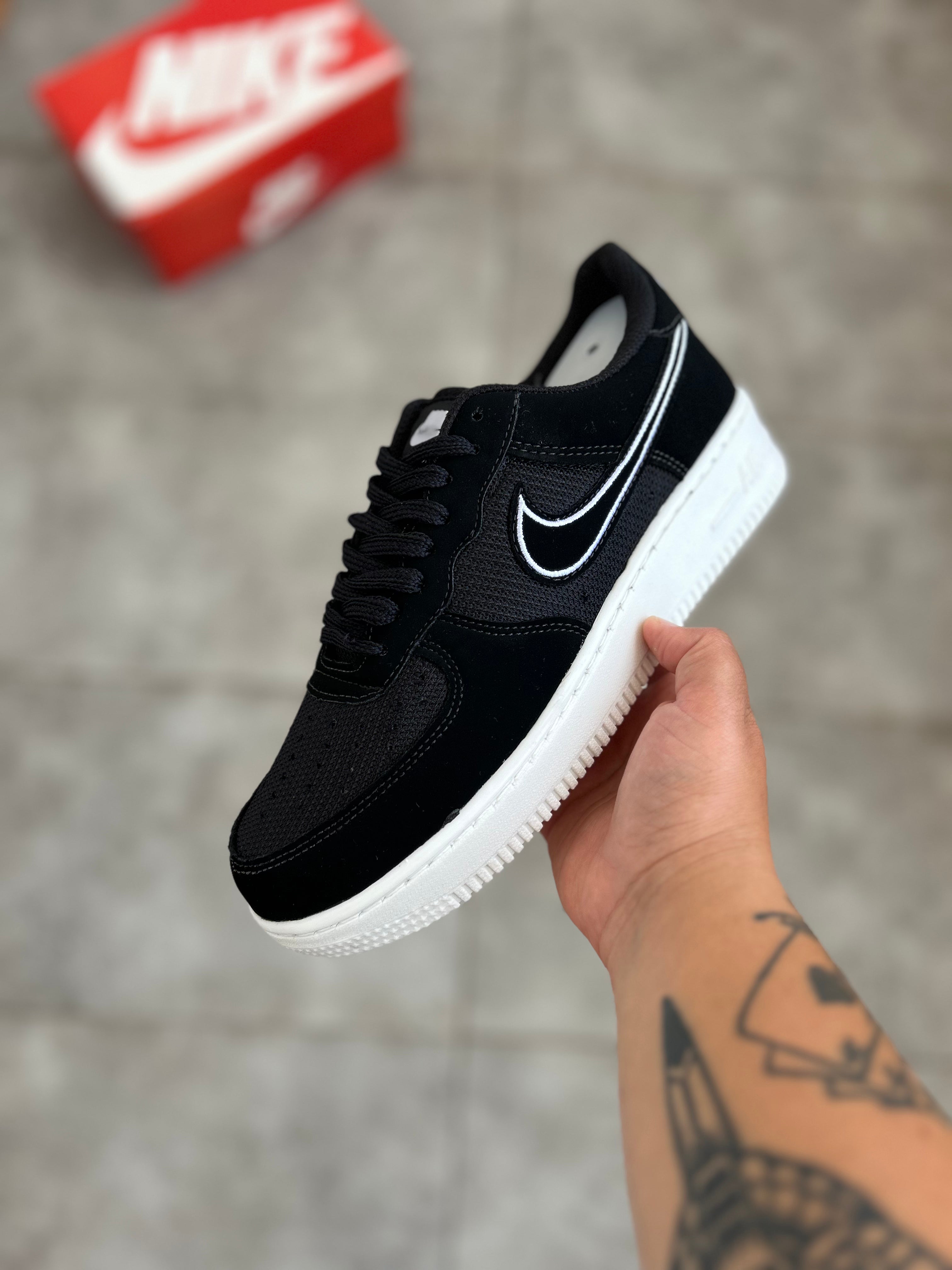 Nike Air Force 1 ’07 - LV8 Black/White Outline Swoosh