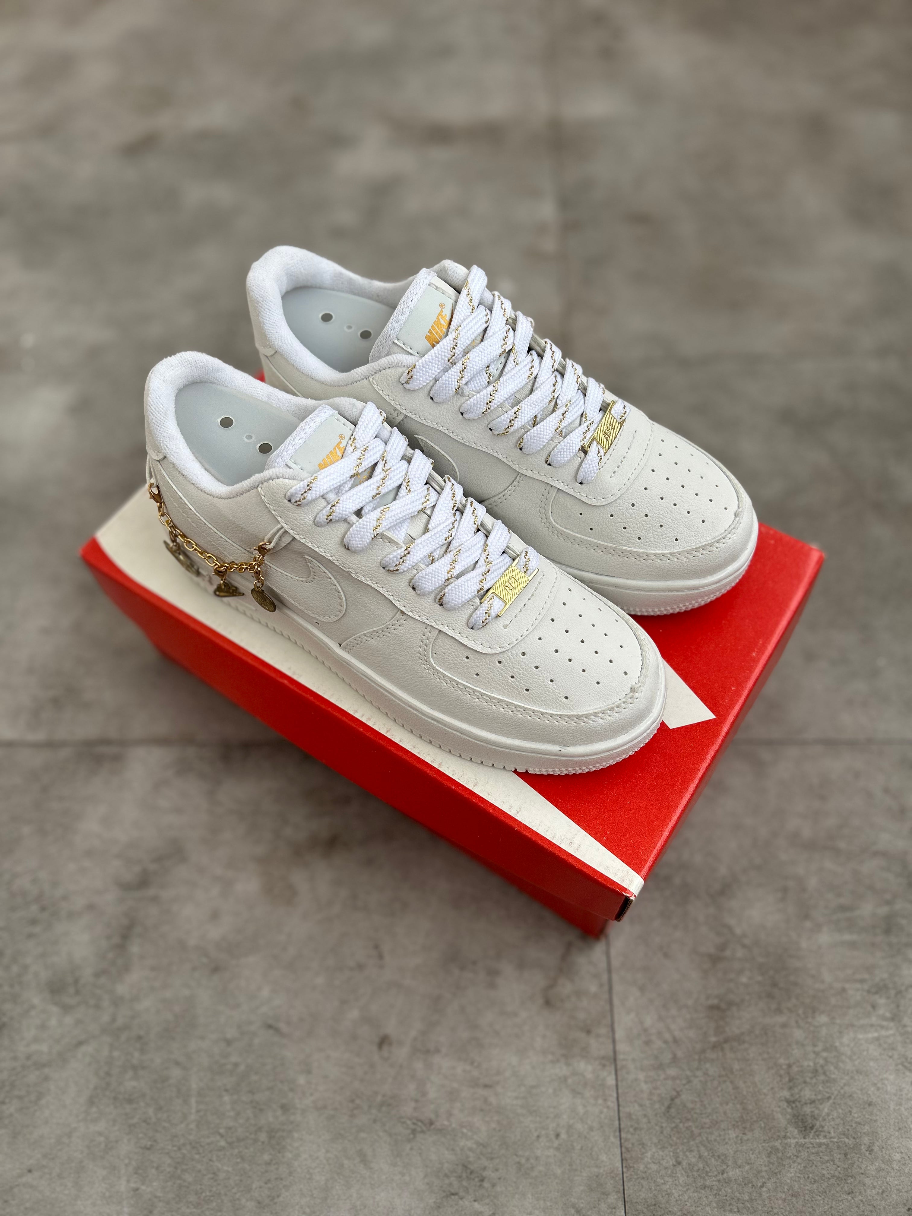 Nike Air Force 1 ’07 - LX “Lucky Charms” White/Gold