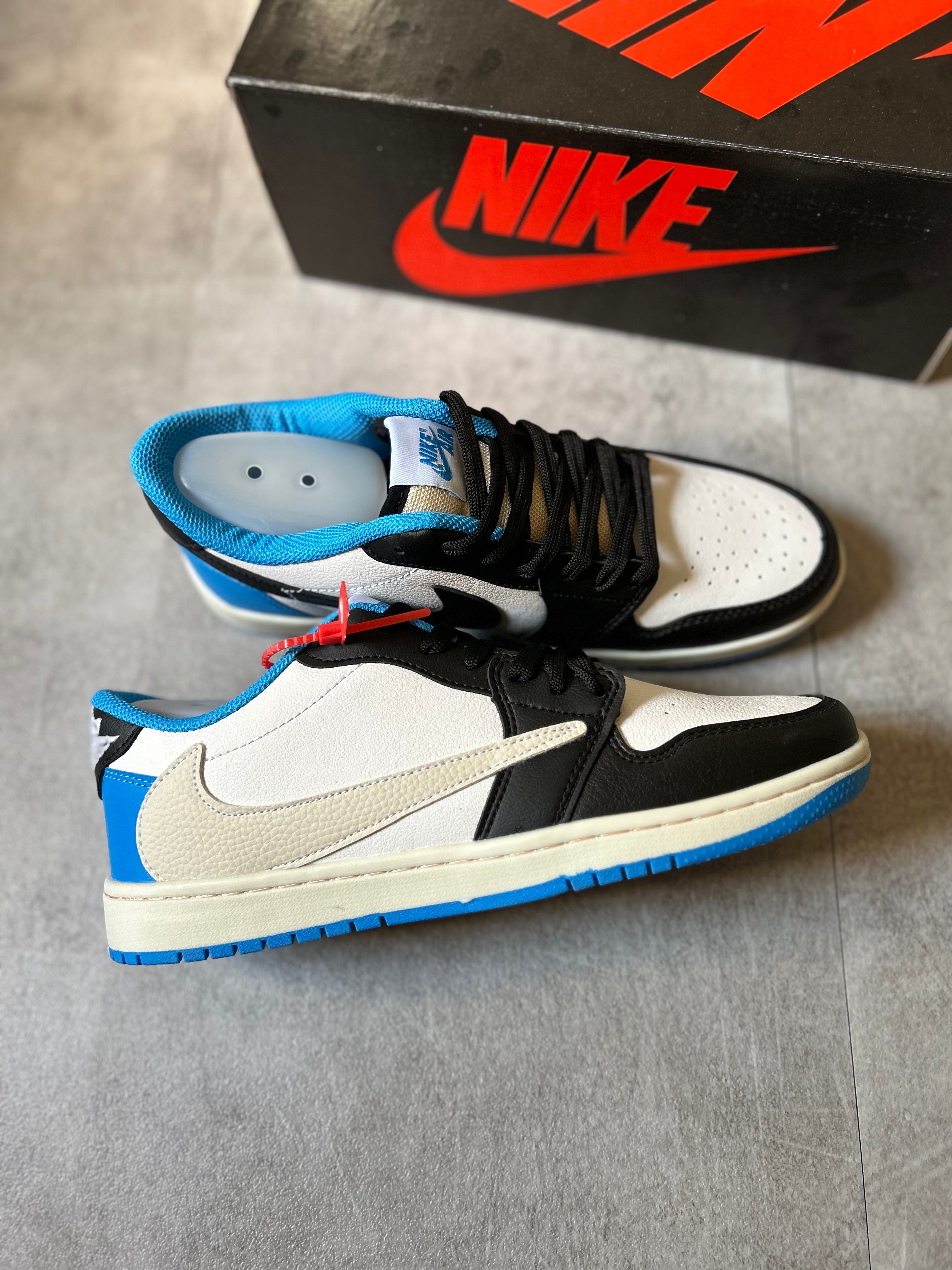 Air Jordan 1 Low OG x Travis Scott x Fragment