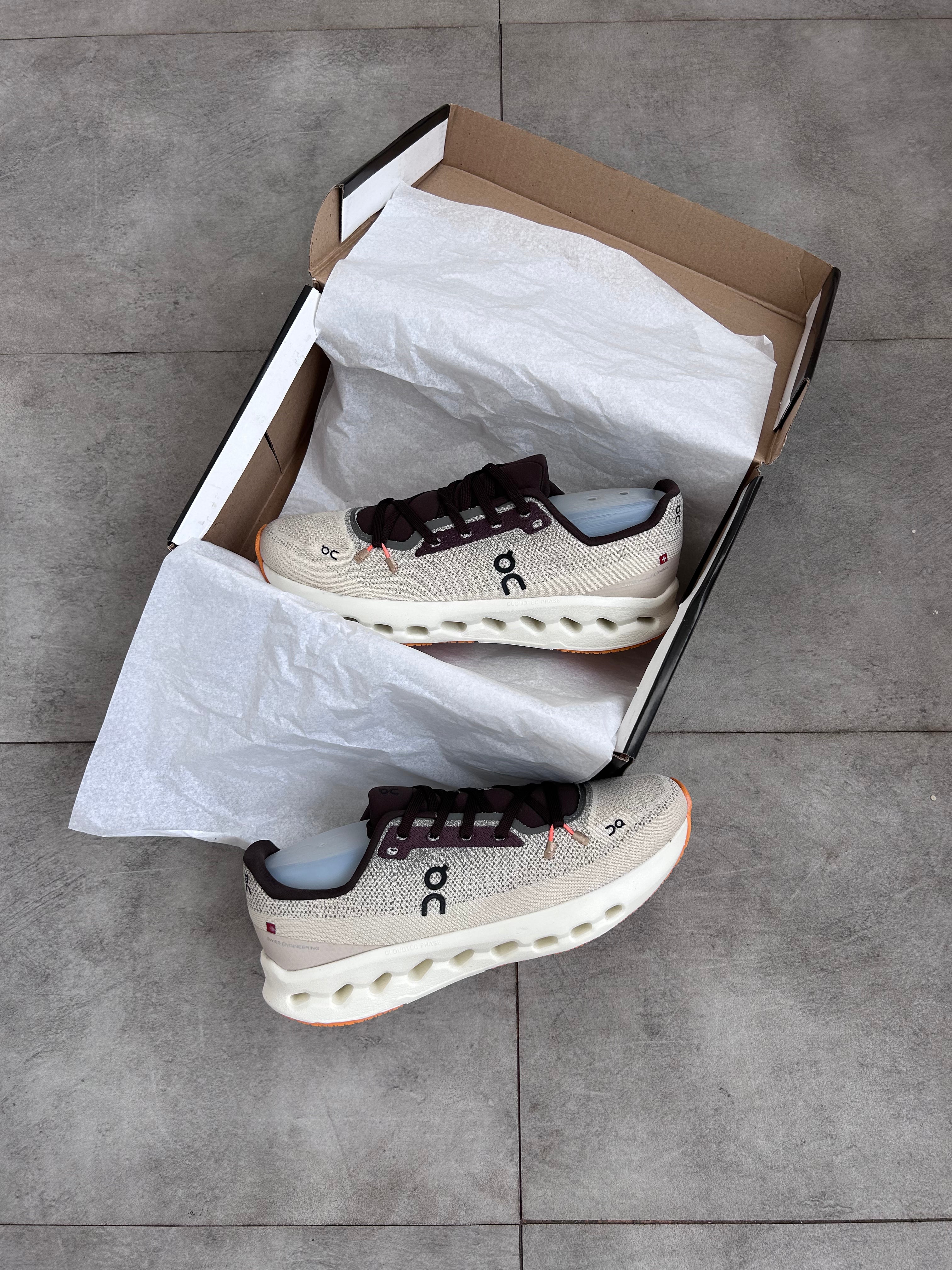 On Running Cloudmonster - Pearl | Mahogany