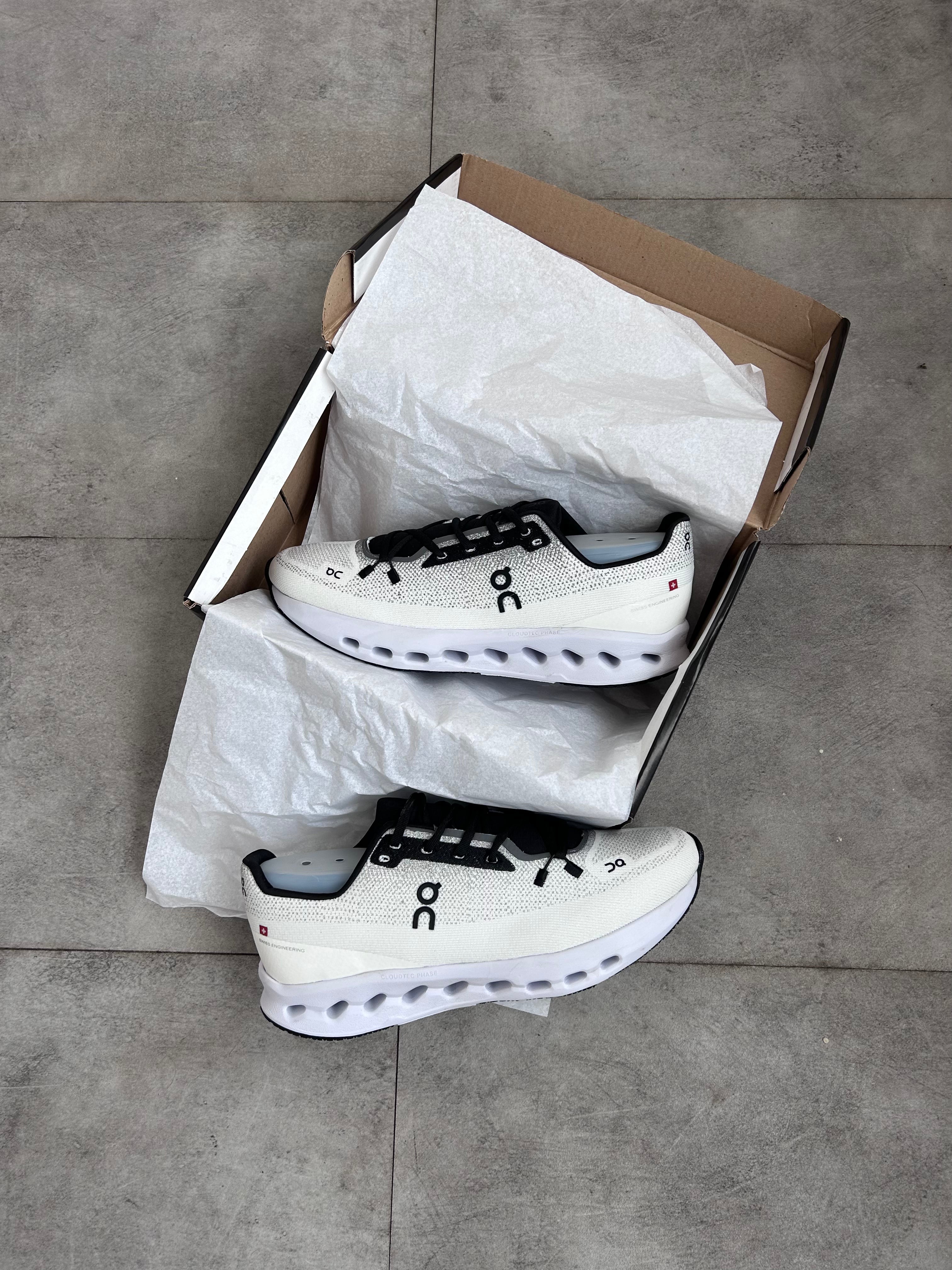 On Running Cloudmonster - White | Black