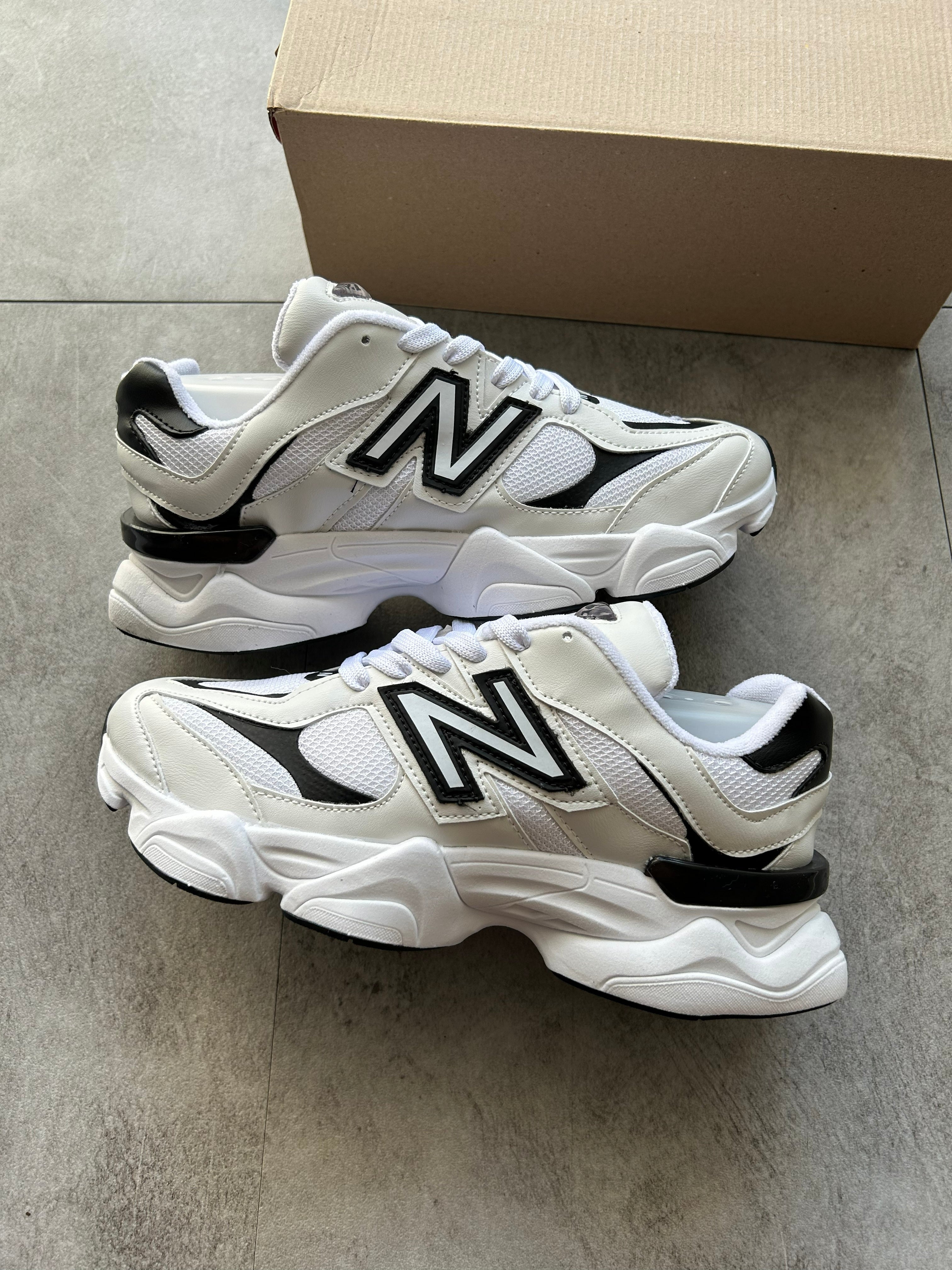 New Balance 9060 - White Black