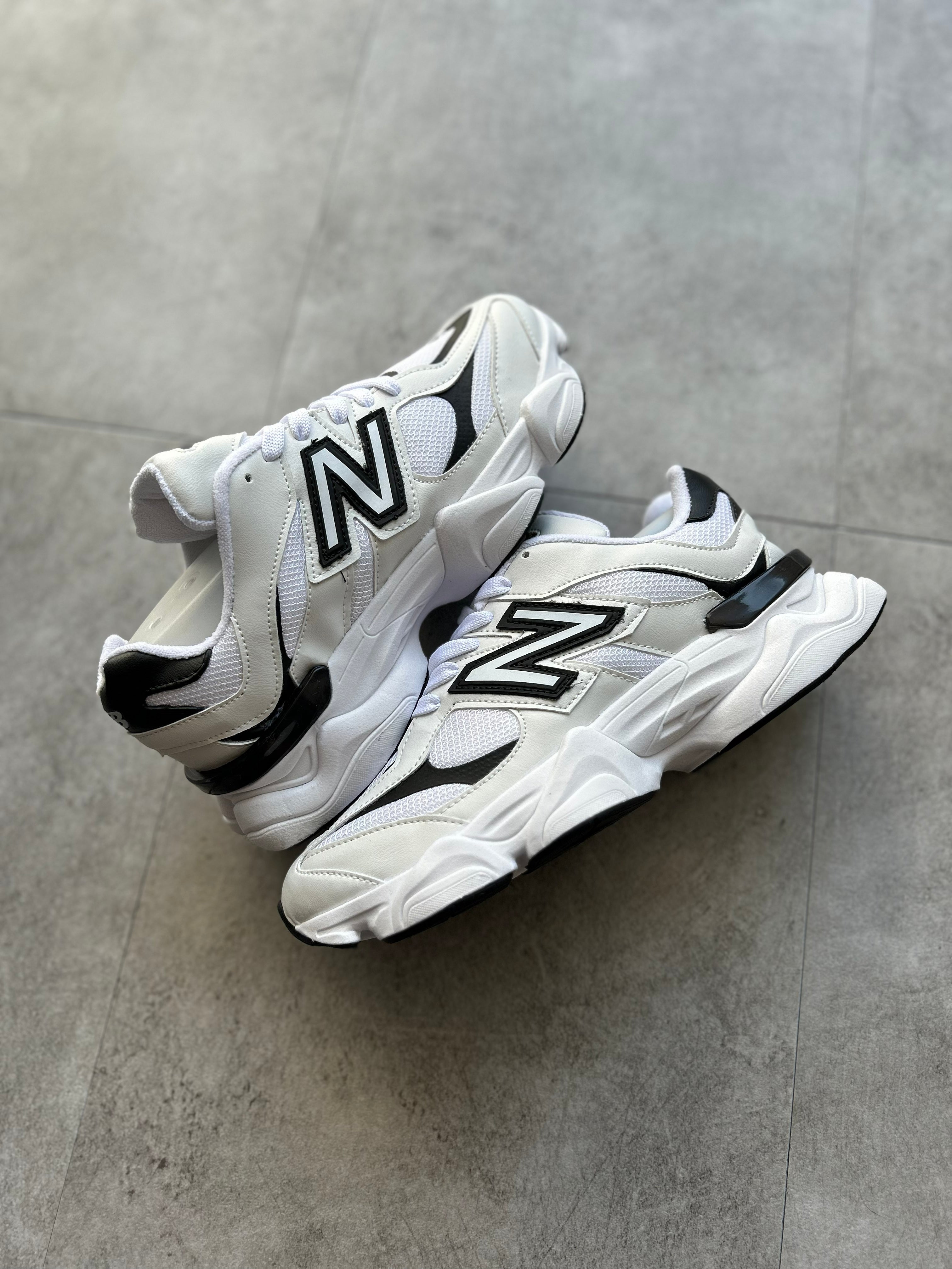 New Balance 9060 - White Black
