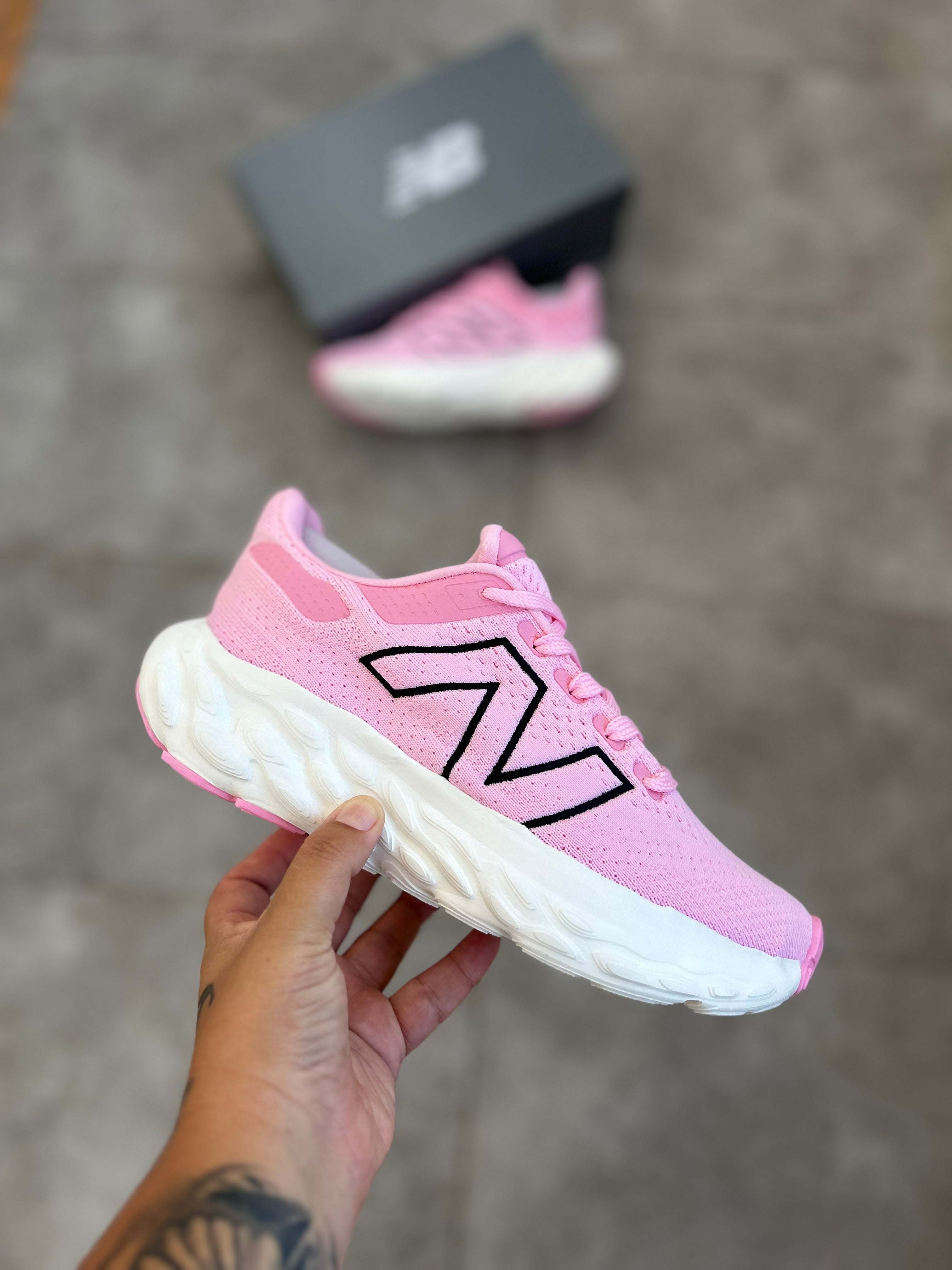 New Balance Fresh Foam X 1080 v14 - Pink