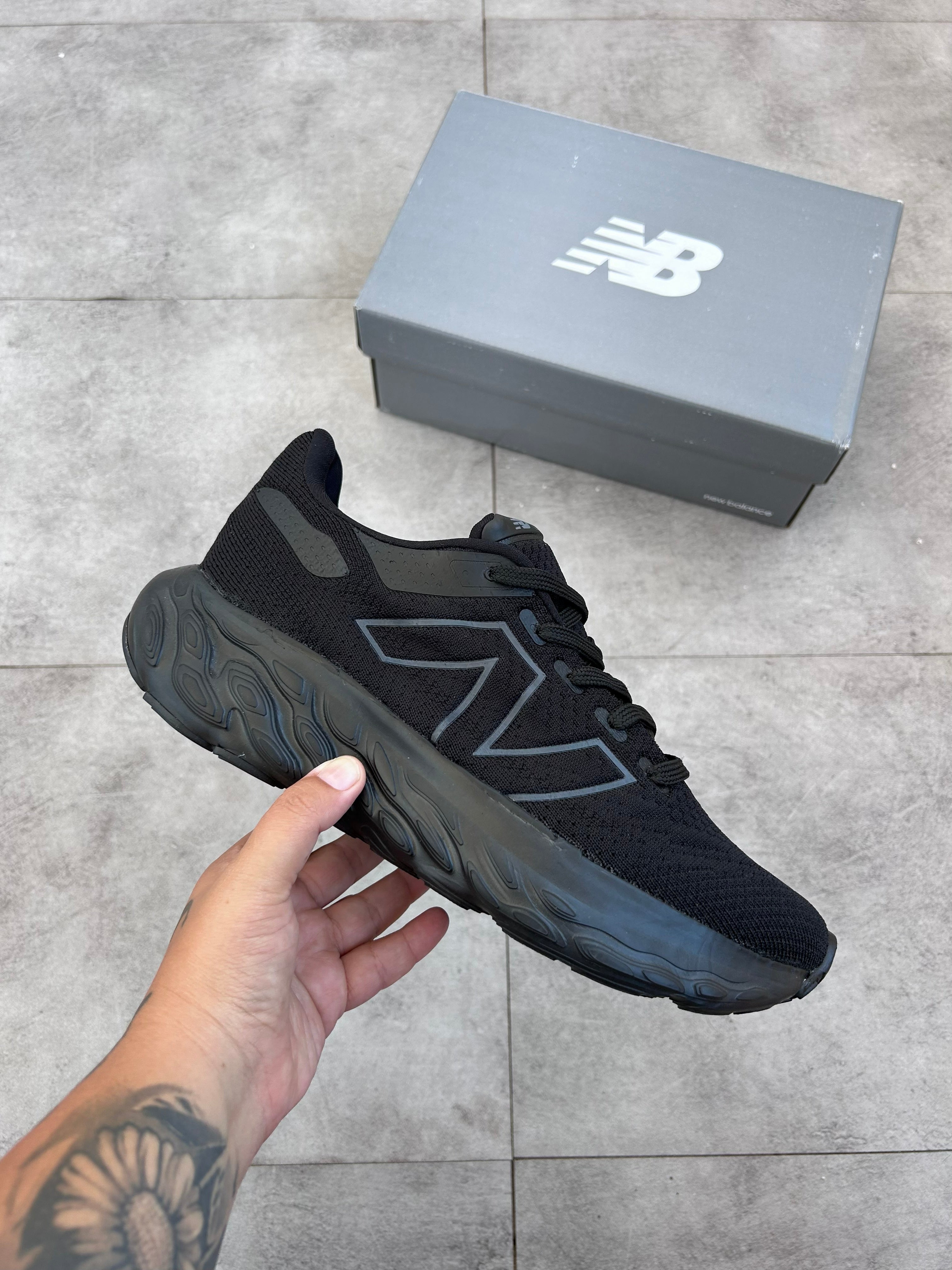 New Balance Fresh Foam X 1080 v14 - Triple Black