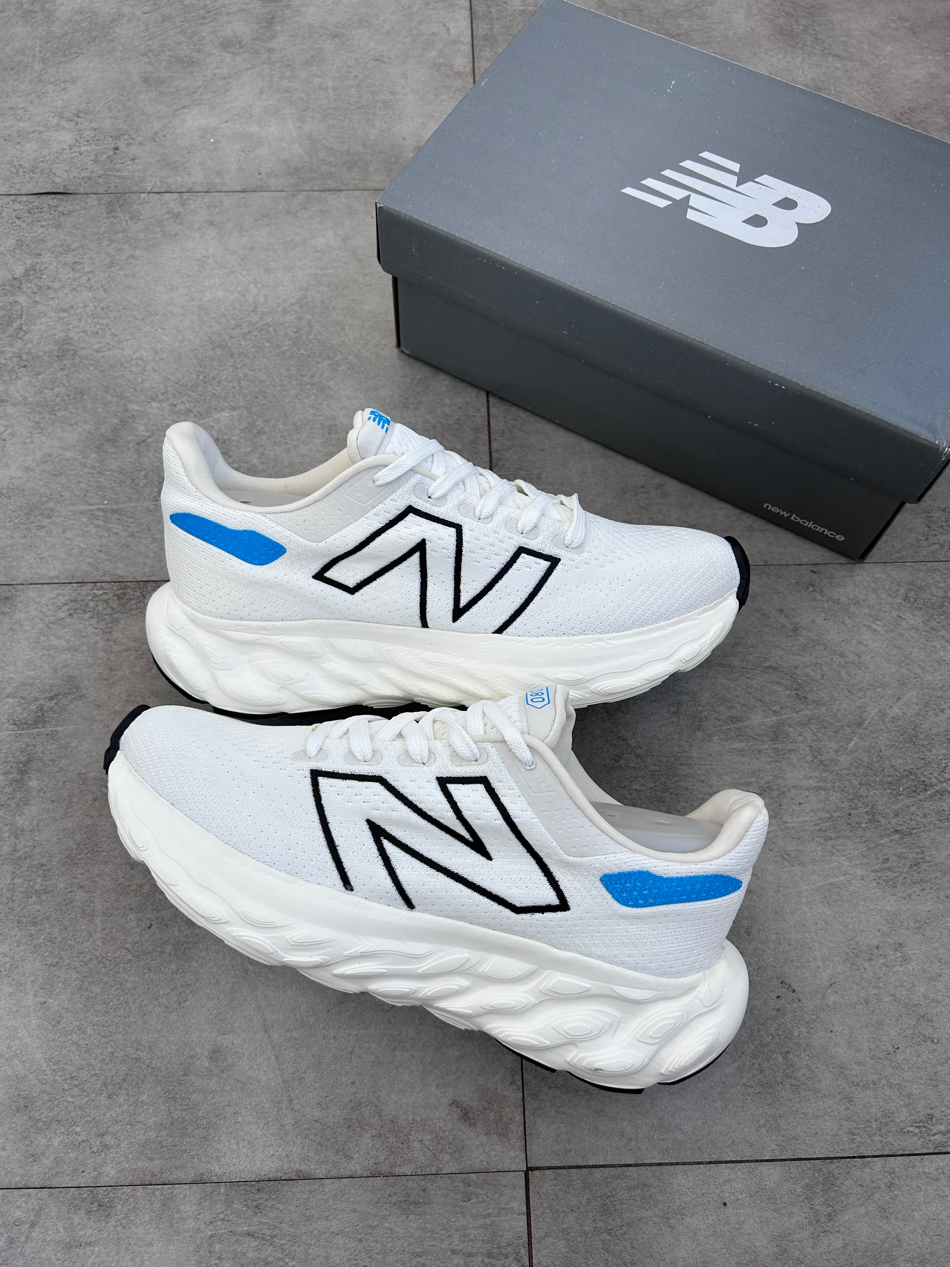 New Balance Fresh Foam X 1080 v14 - White/Blue