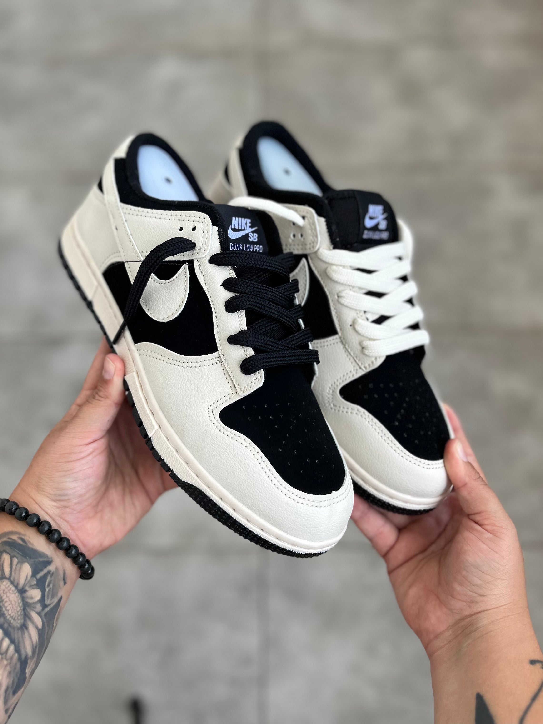 Nike SB Dunk Low Pro - Black White ( Panda Inverse )