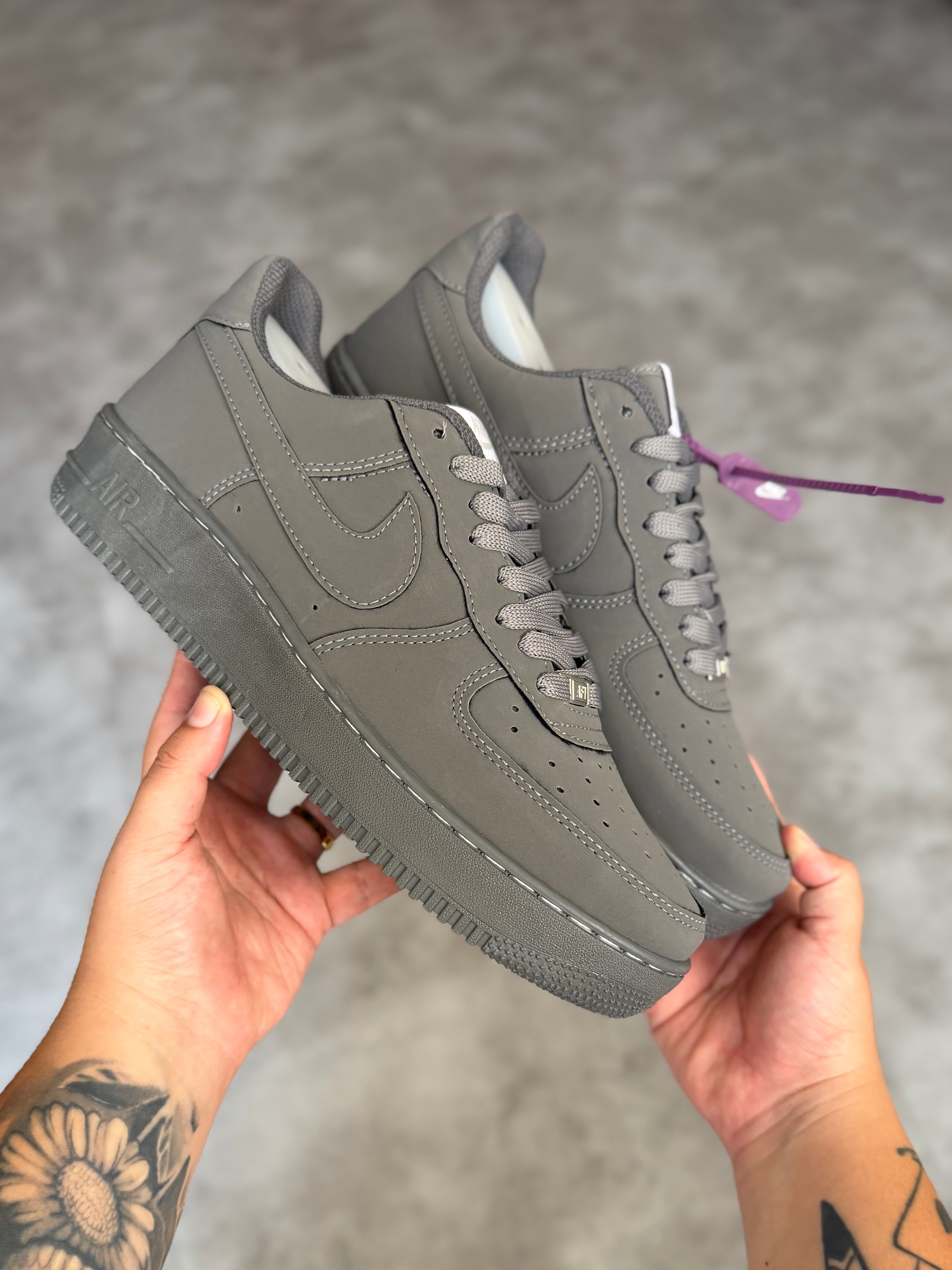 Nike Air Force 1 ’07 - Triple Grey