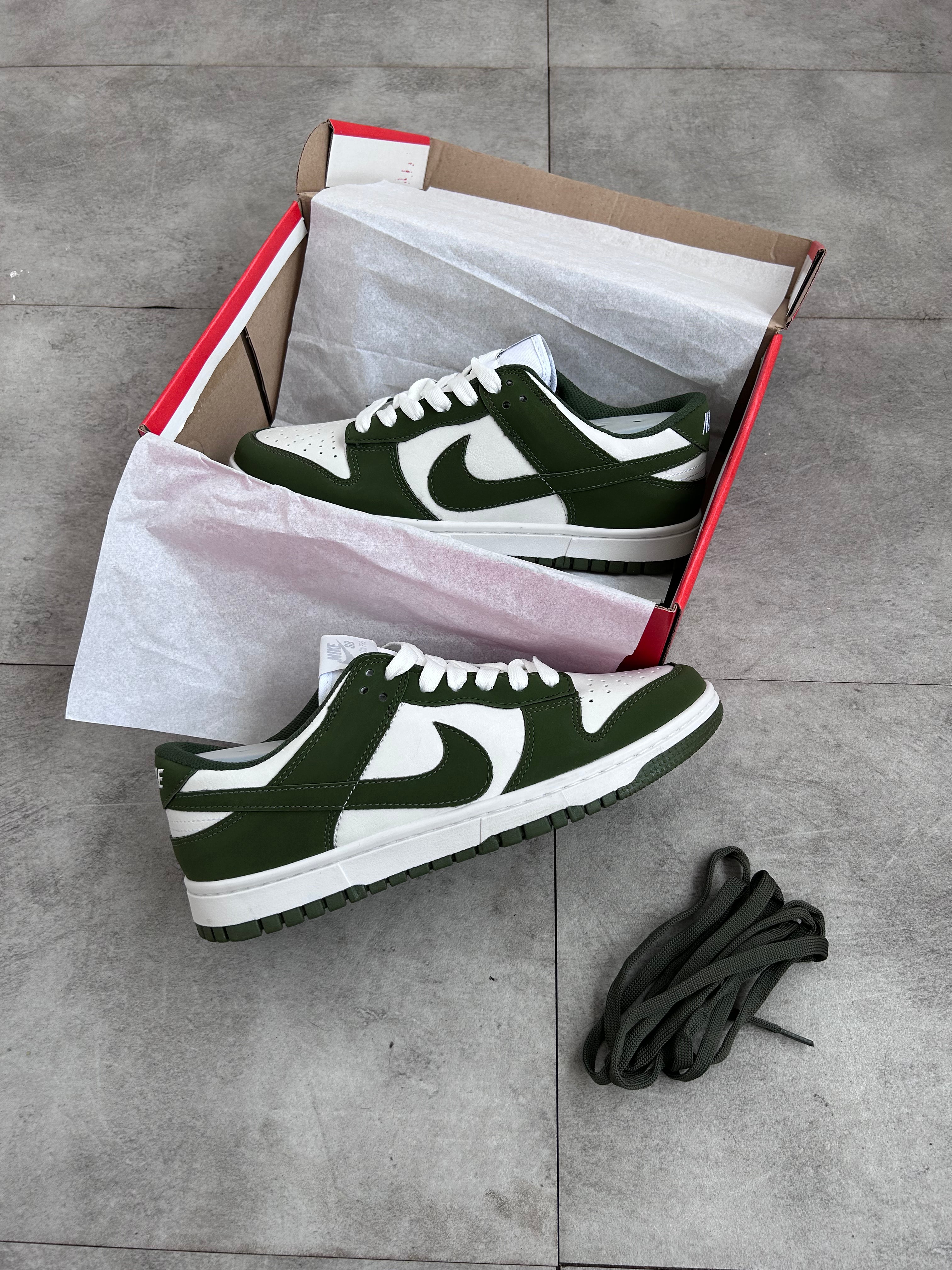 Nike Dunk Low - Retro Gorge Green
