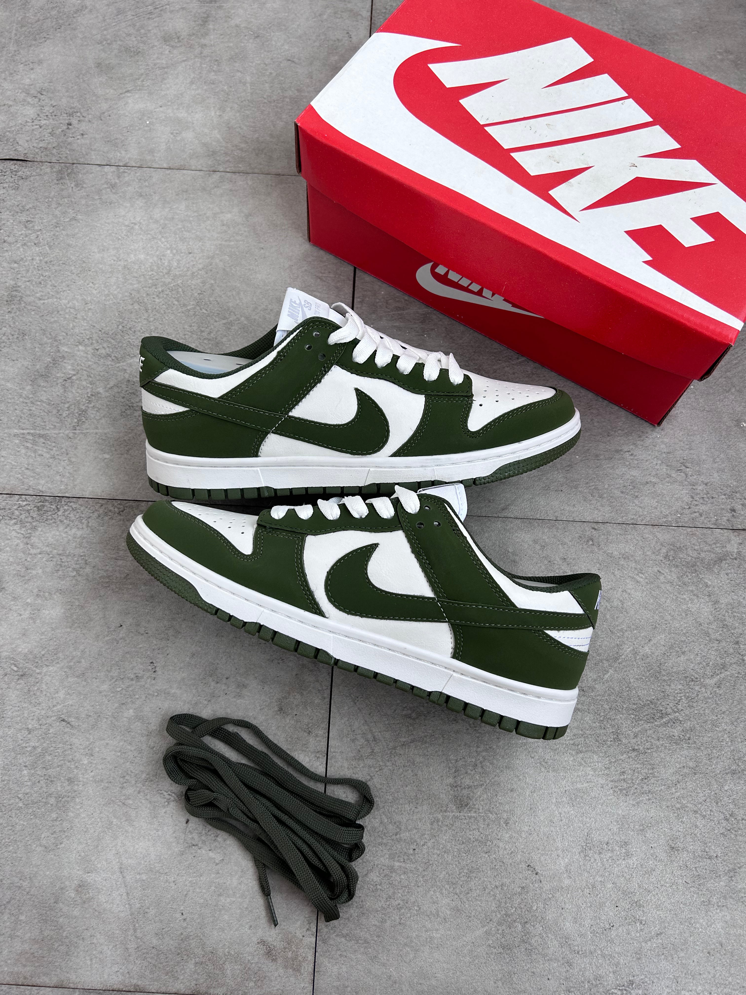 Nike Dunk Low - Retro Gorge Green