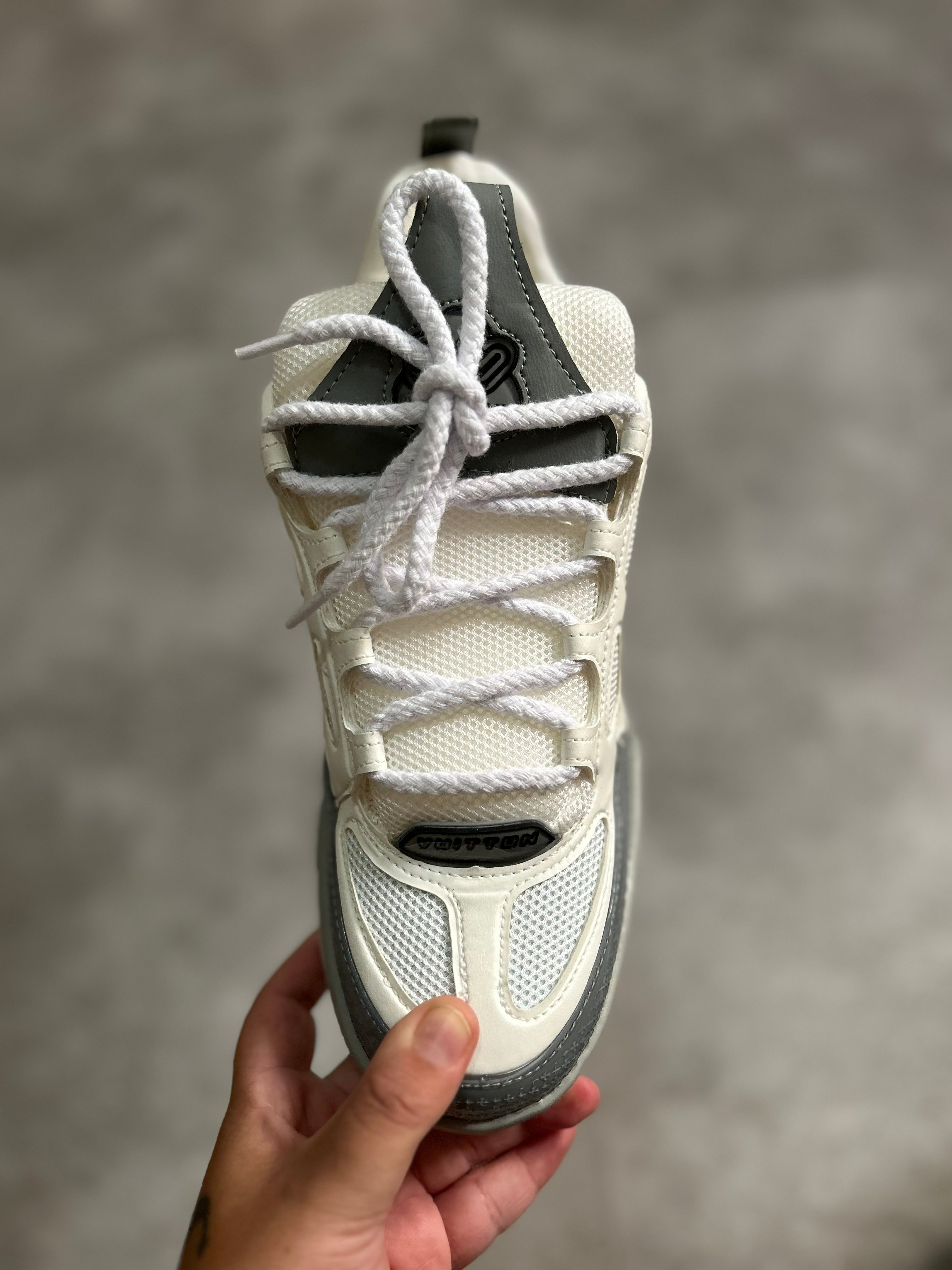 Louis Vuitton LV Skate - White/Grey