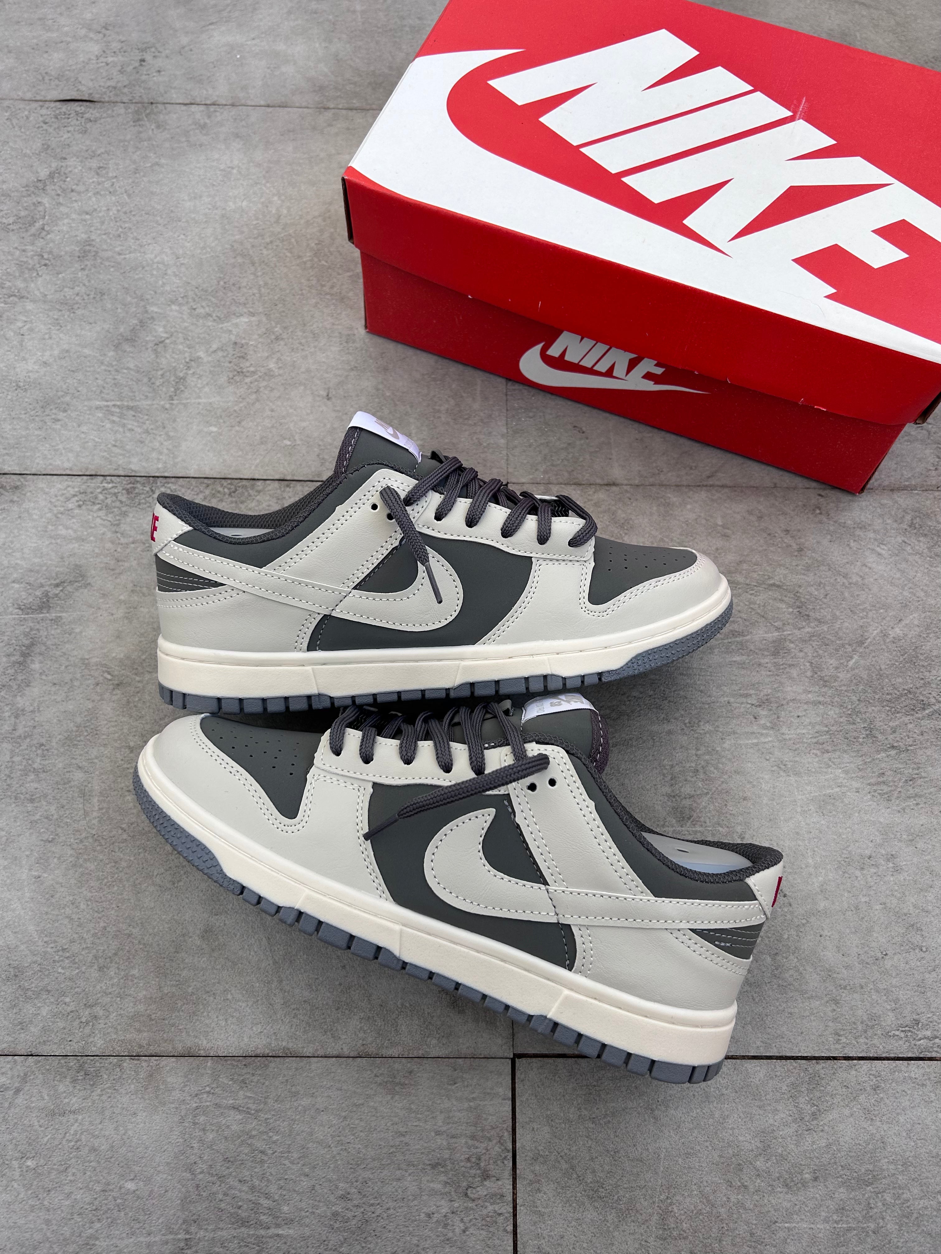 Nike Dunk Low - Retro Photon Dust