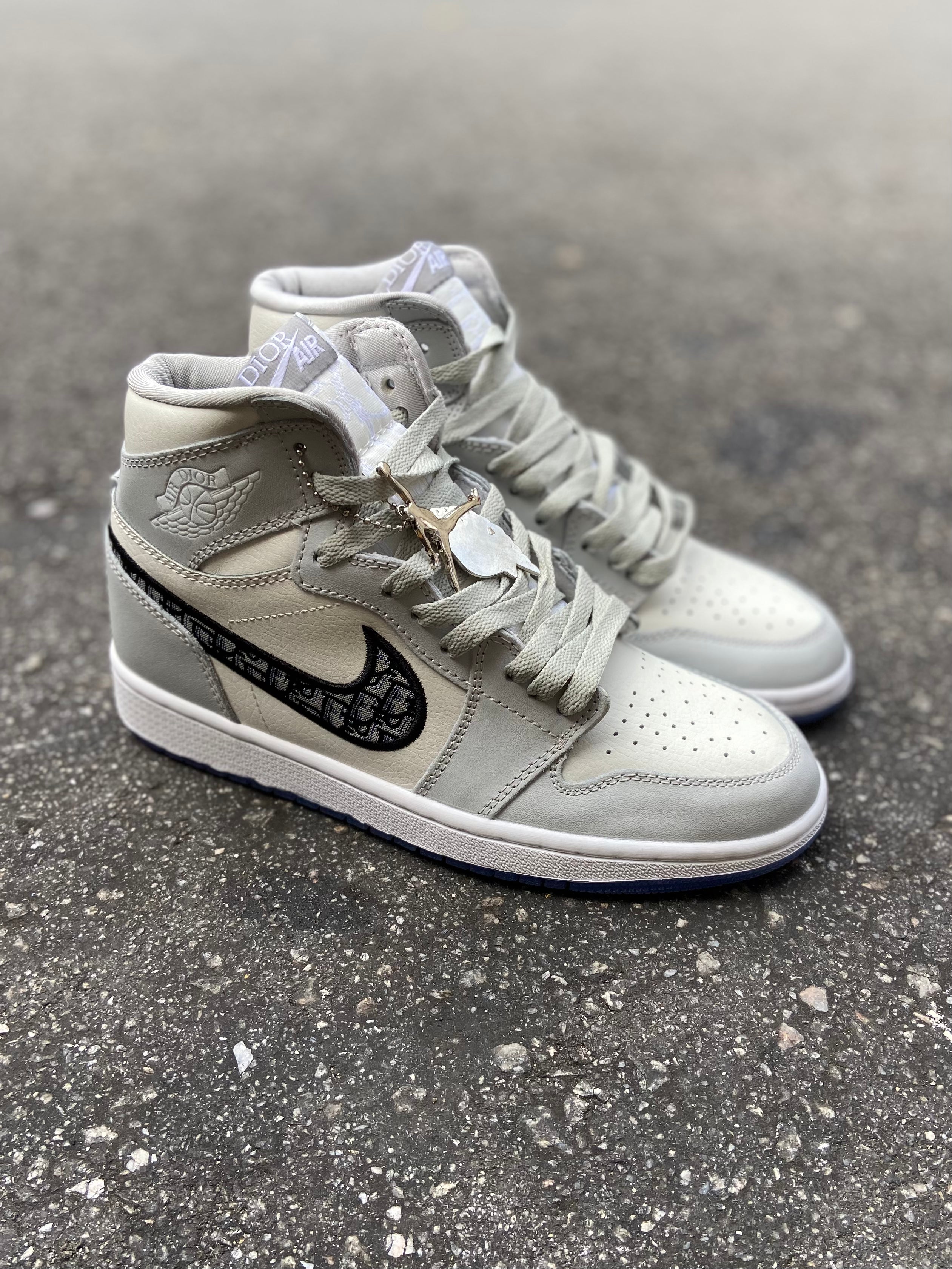 Air Jordan 1 High - OG x Dior