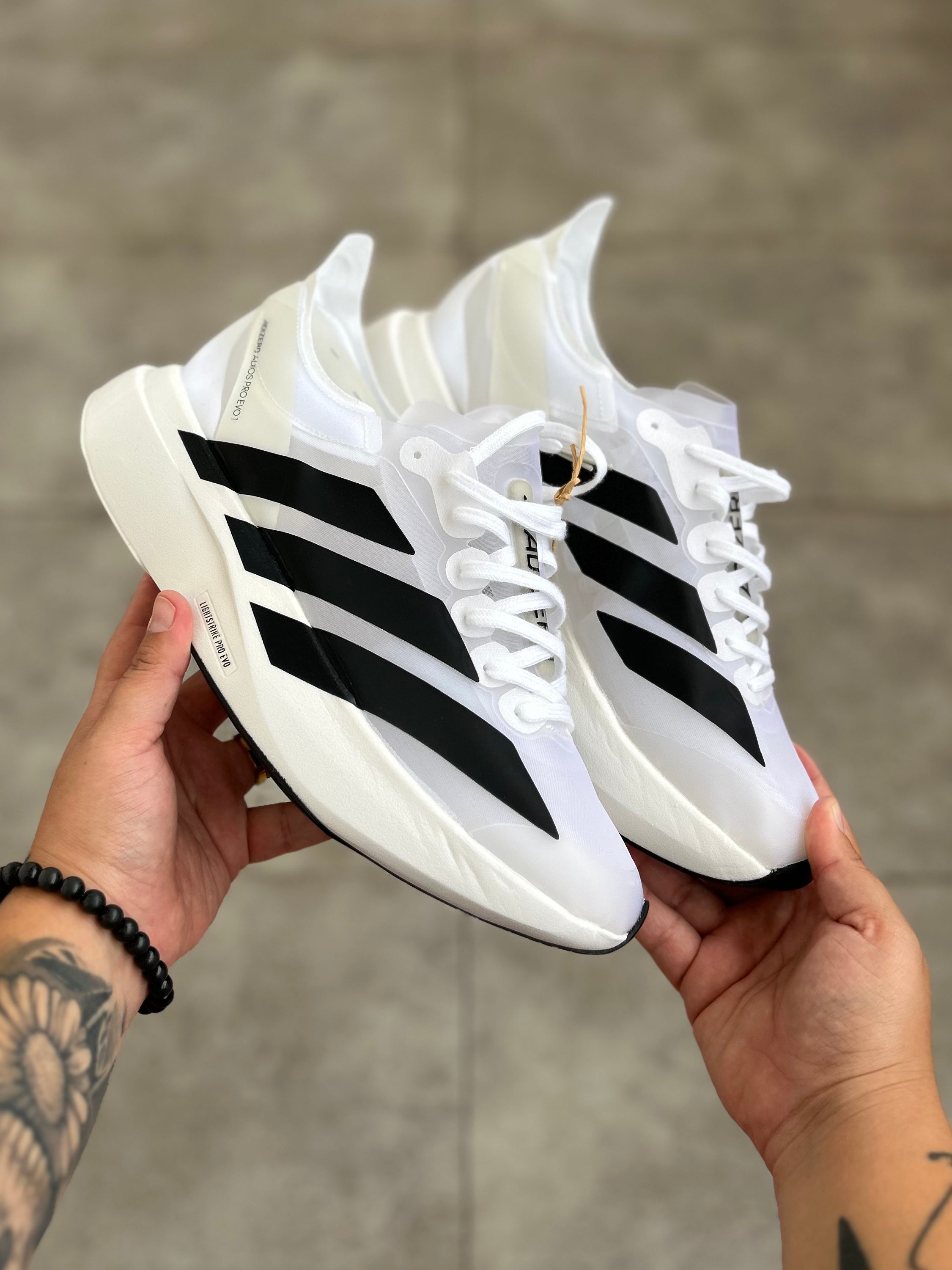 Adidas Adizero Adios Pro 4 – Cloud White / Core Black