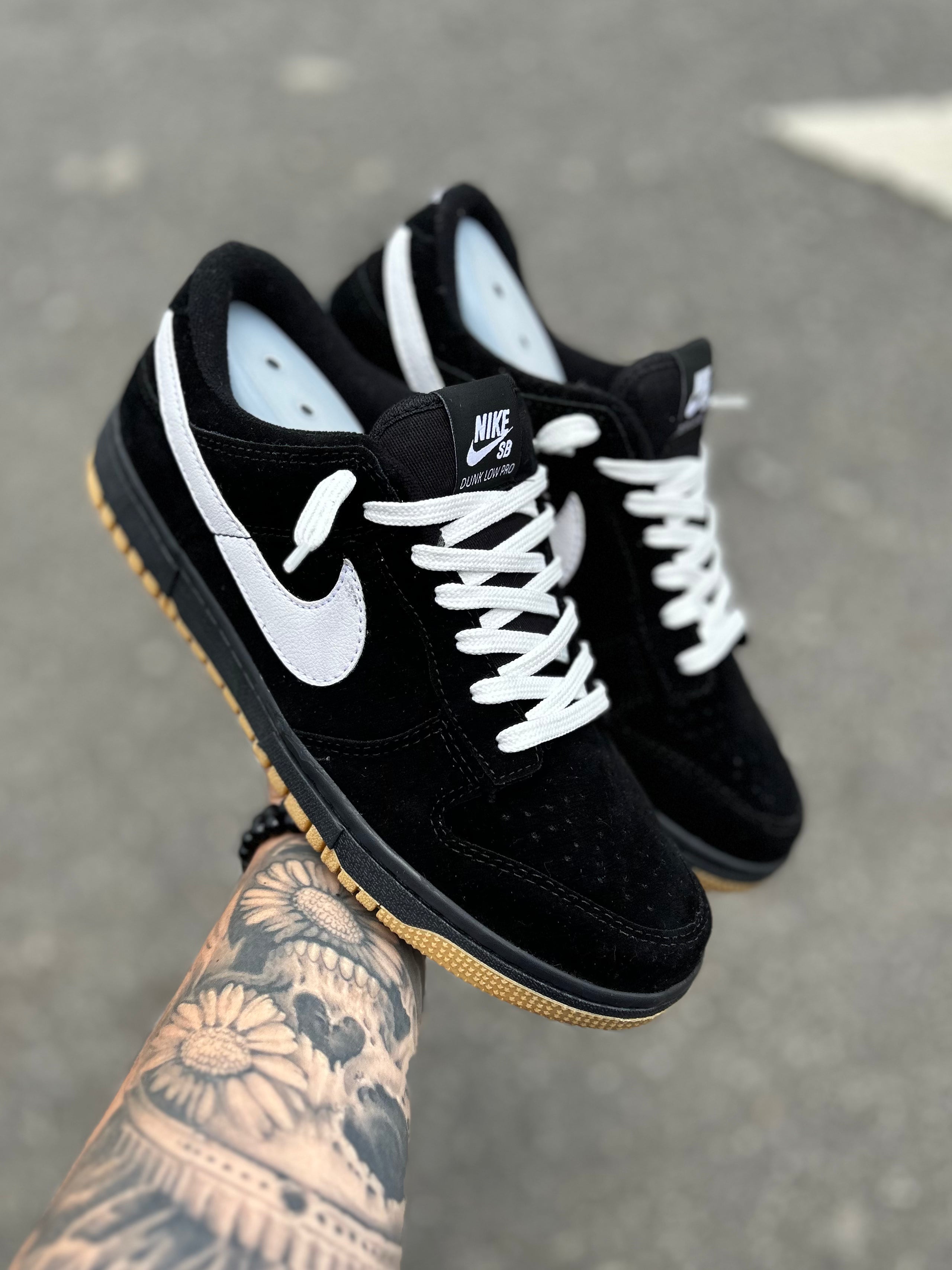 Nike SB Dunk Low Pro - Black Gum