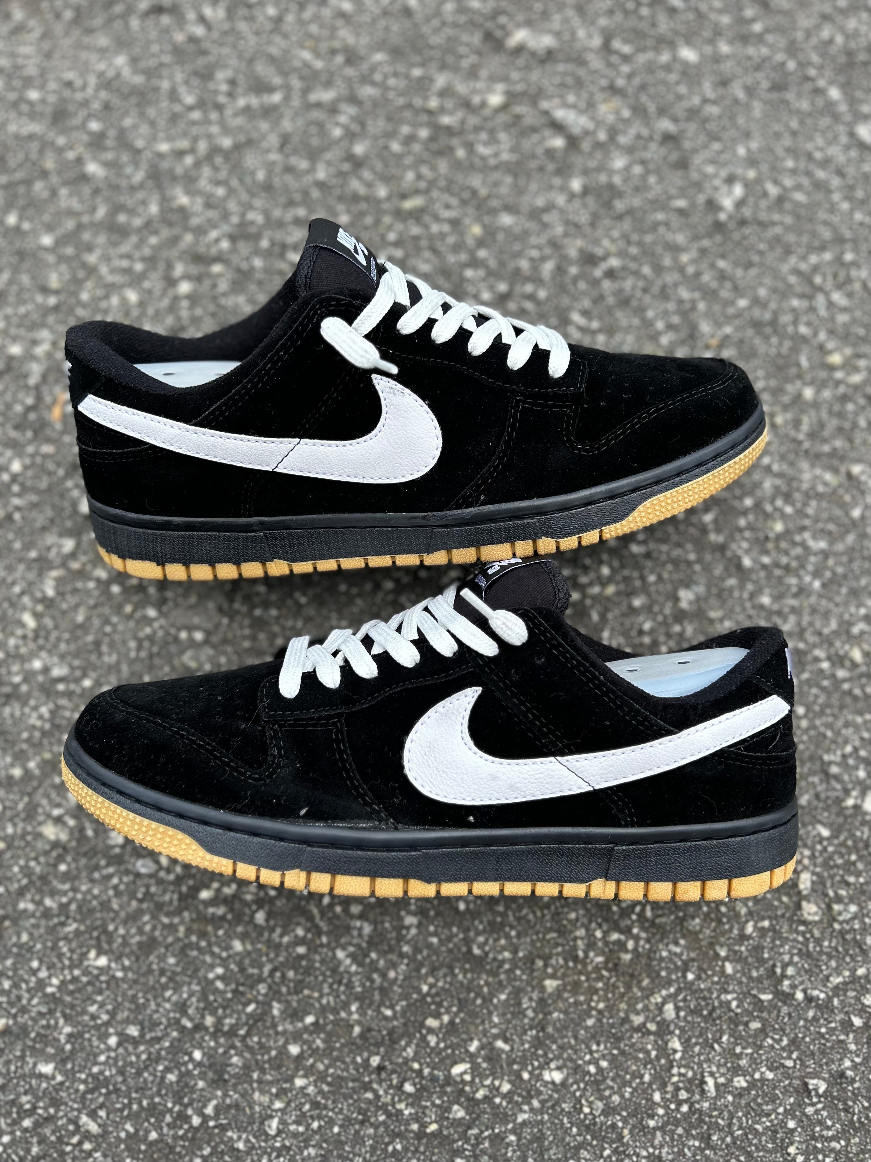 Nike SB Dunk Low Pro - Black Gum